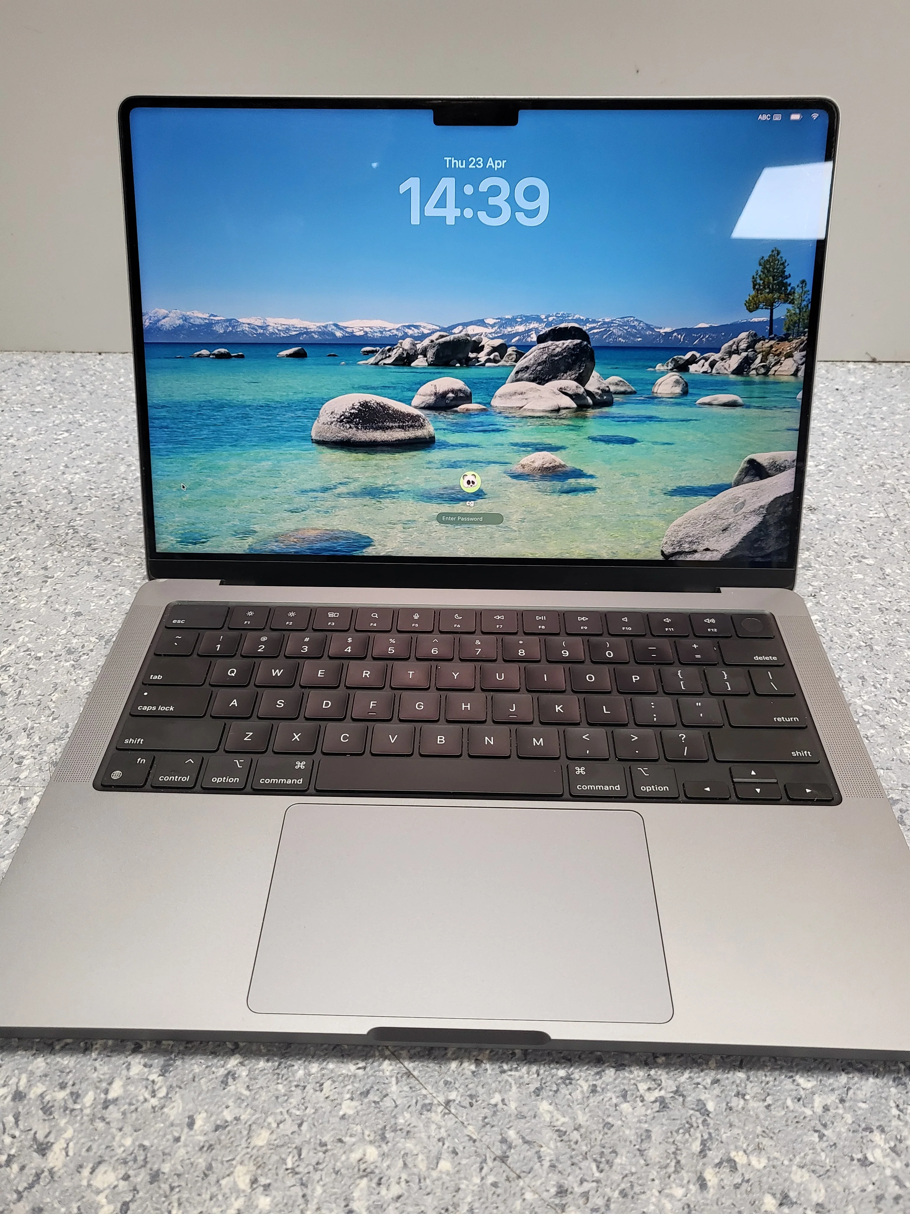 MacBook Pro 18,3/M1 Pro (8-CPU 14-GPU)/16GB Ram/512GB SSD/14"/SG/B