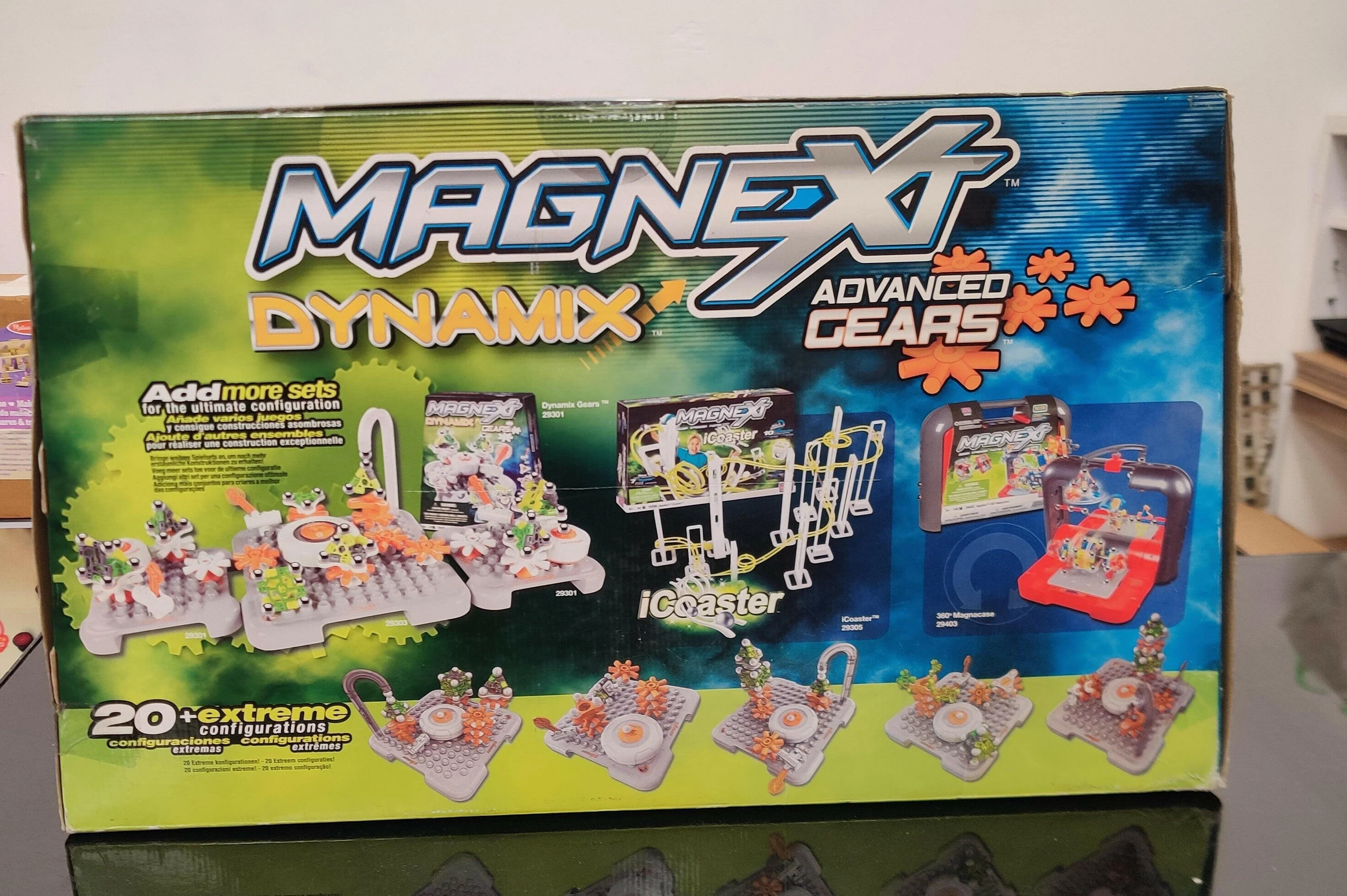 MagNext Dynamix - Advanced Geats - Mega Bloks - Image 3