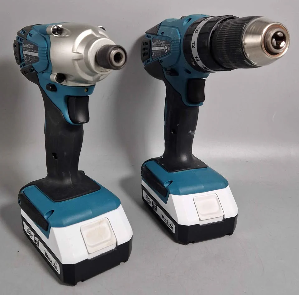 Makita 18V 2 x 2 Li-ion Cordless Combi drill & impact driver with carry Bag - Image 3