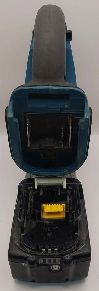 Makita BL1850B 18v jigsaw with 5.0AH li-on battery (No Charger) unboxed - Image 3