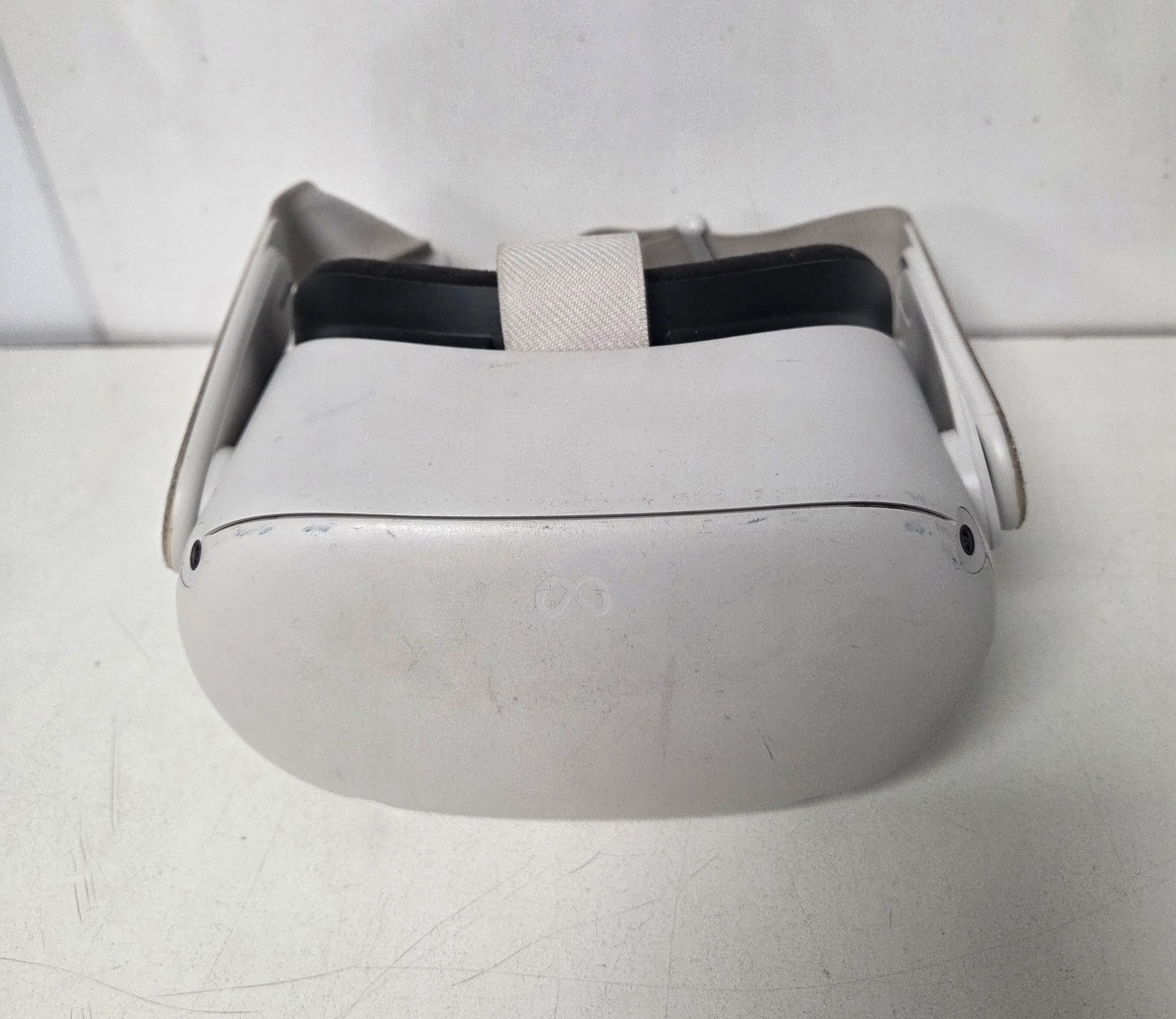 Meta Oculus Quest 2 All-In-One VR Headset 128GB - Image 3