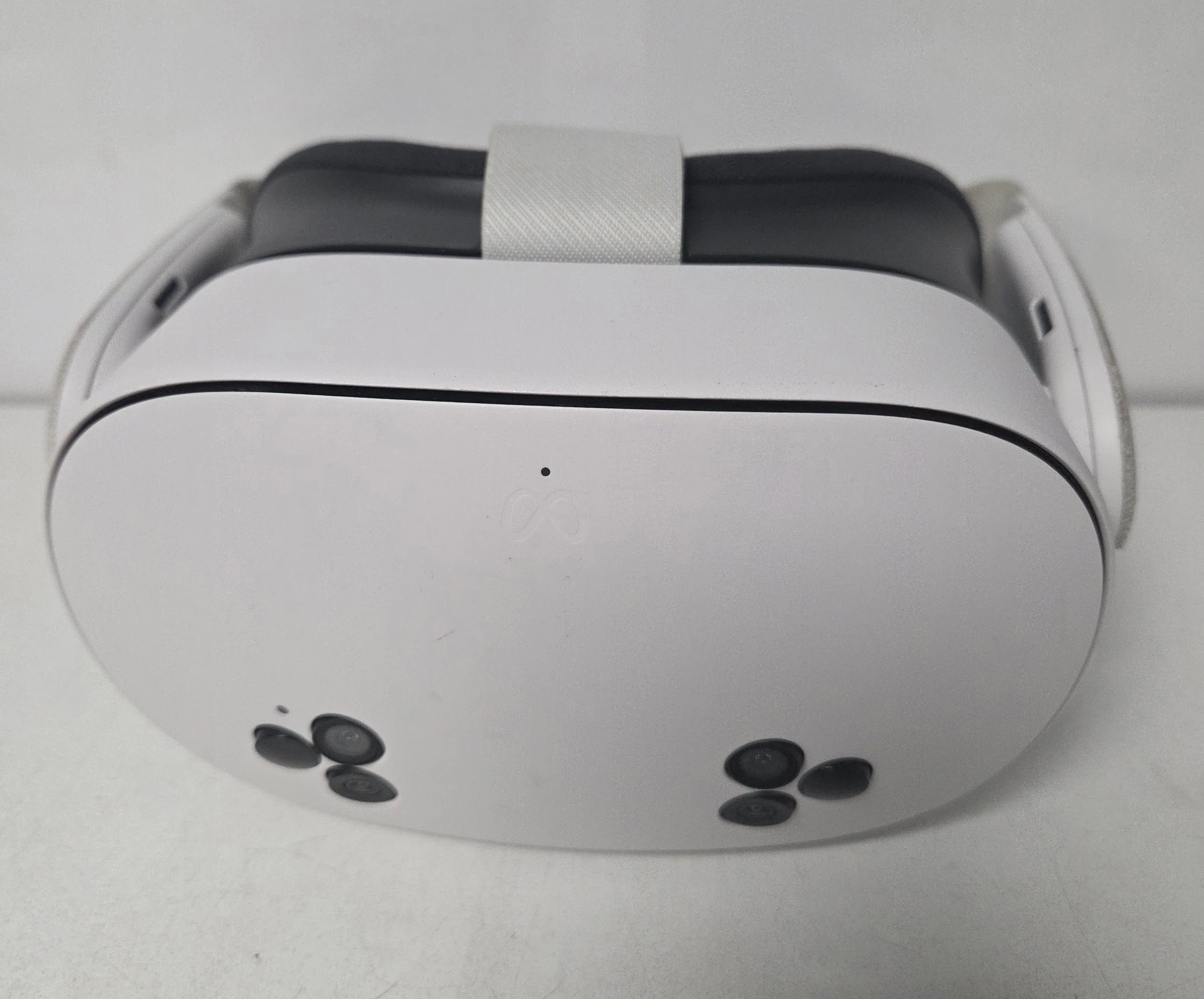 Meta Quest 3S VR Headset 128gb - Image 2