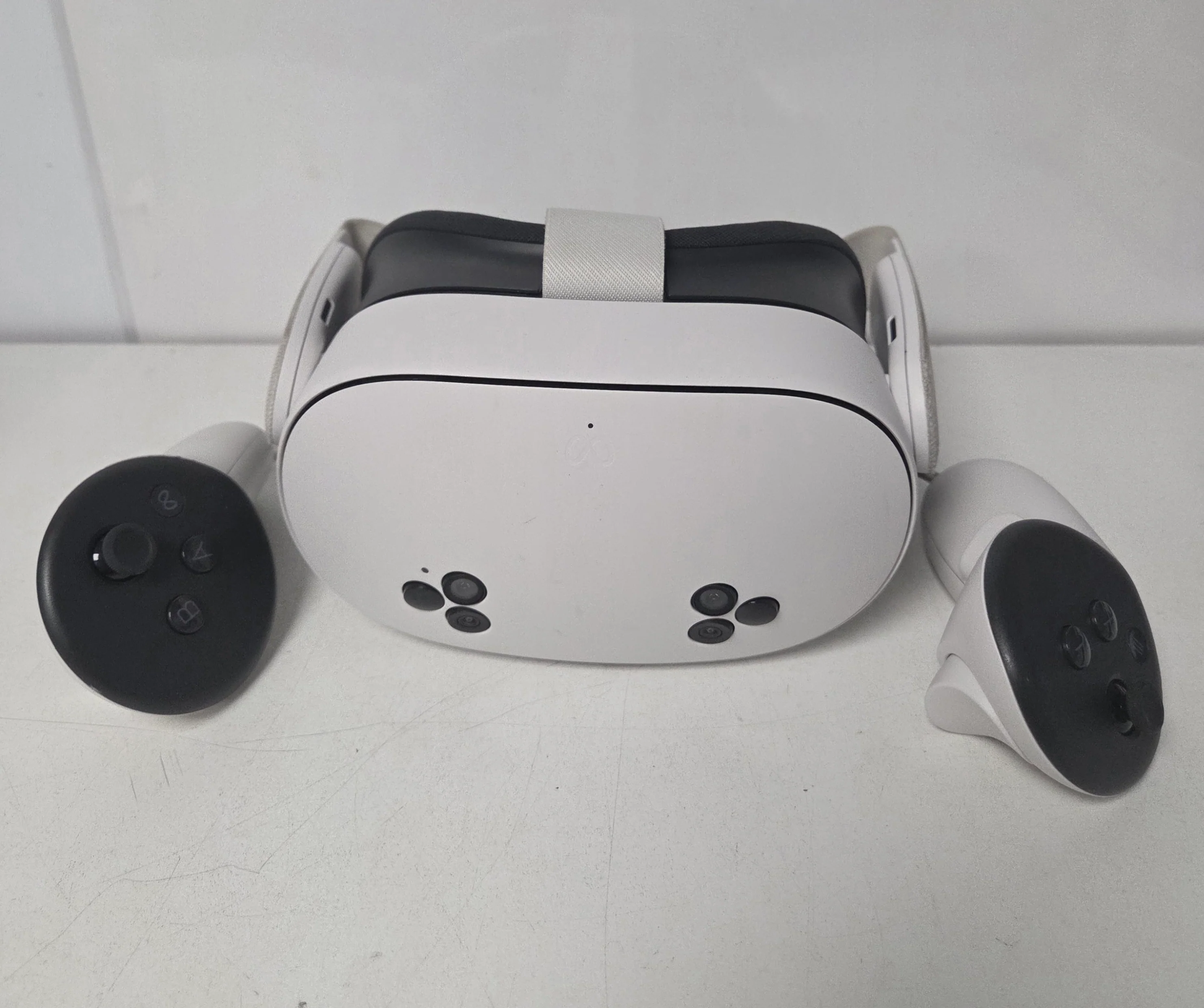 Meta Quest 3S VR Headset 128gb - Image 3