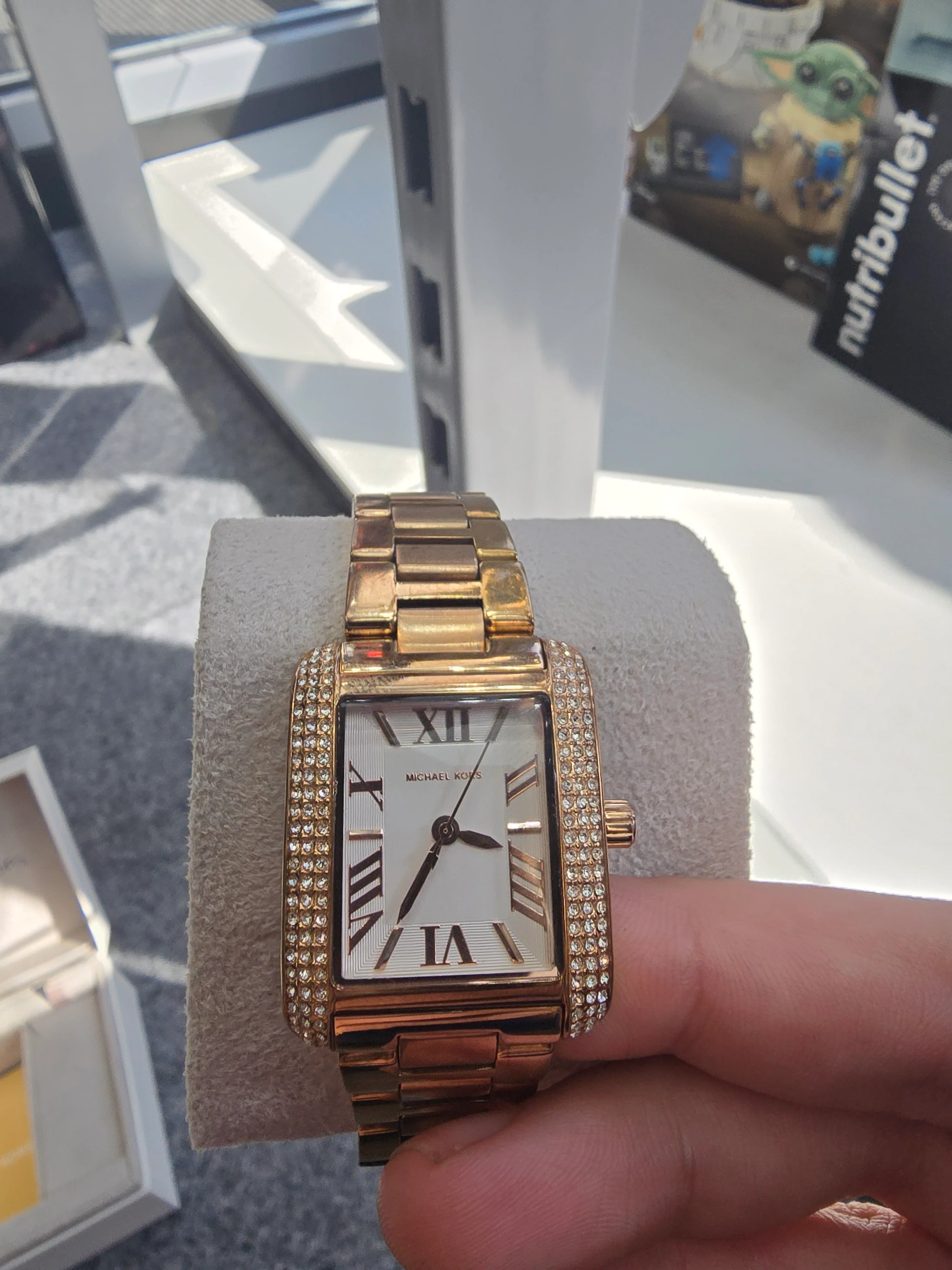 Michael Kors MK4661 ladies watch - Image 2