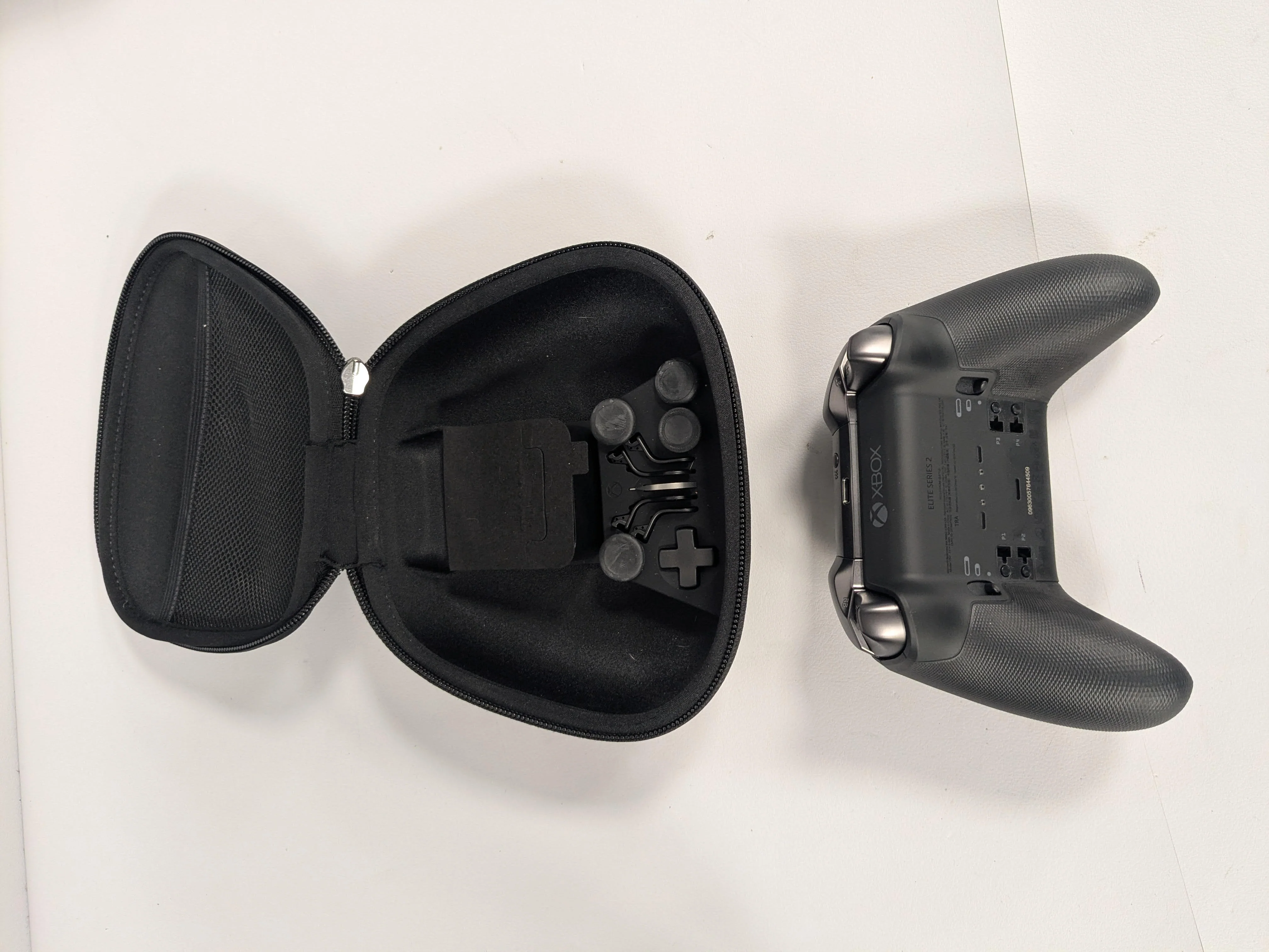 Microsoft Xbox Elite Wireless Controller Series 2 - Image 3