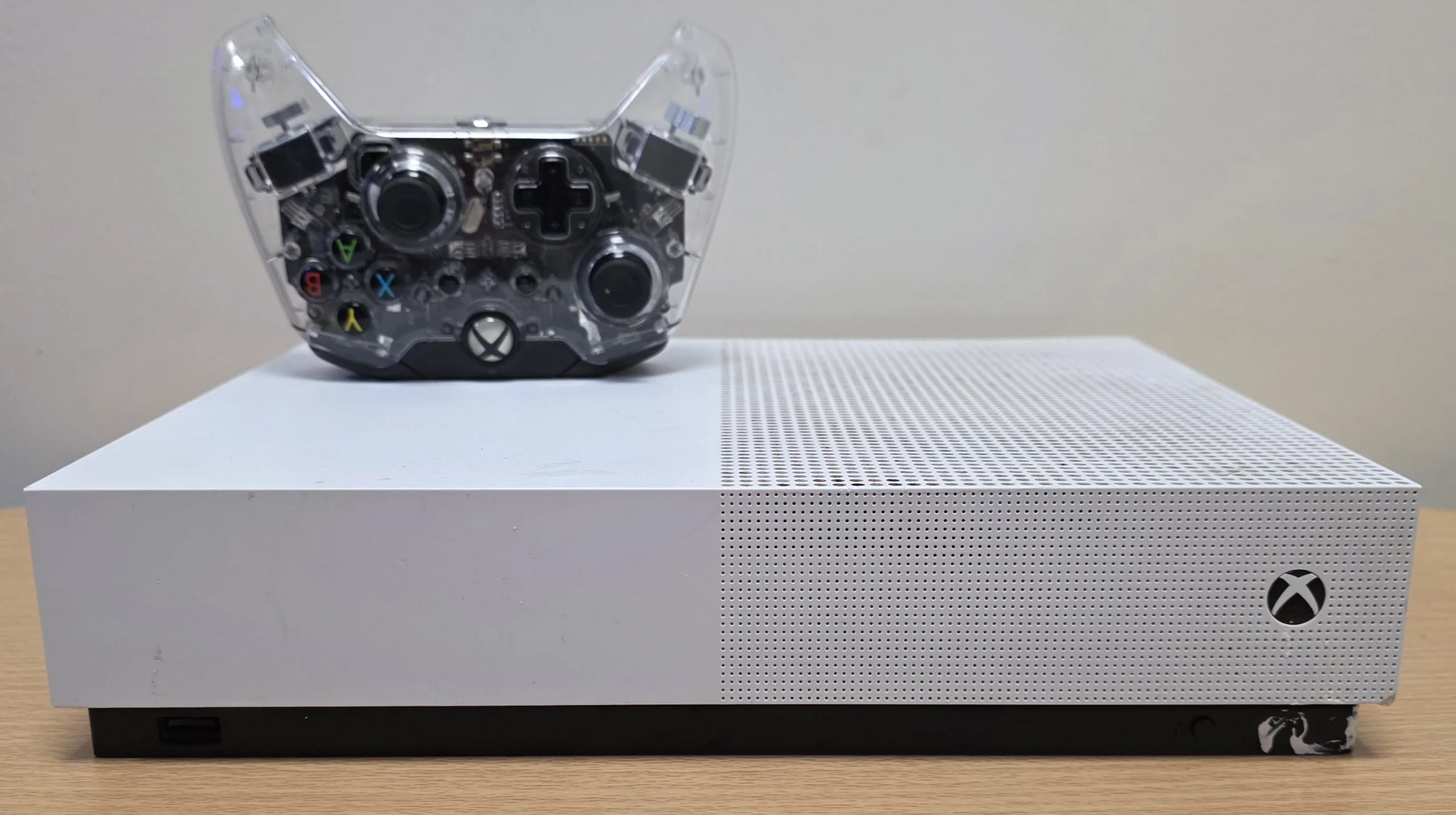 Microsoft Xbox One S Console