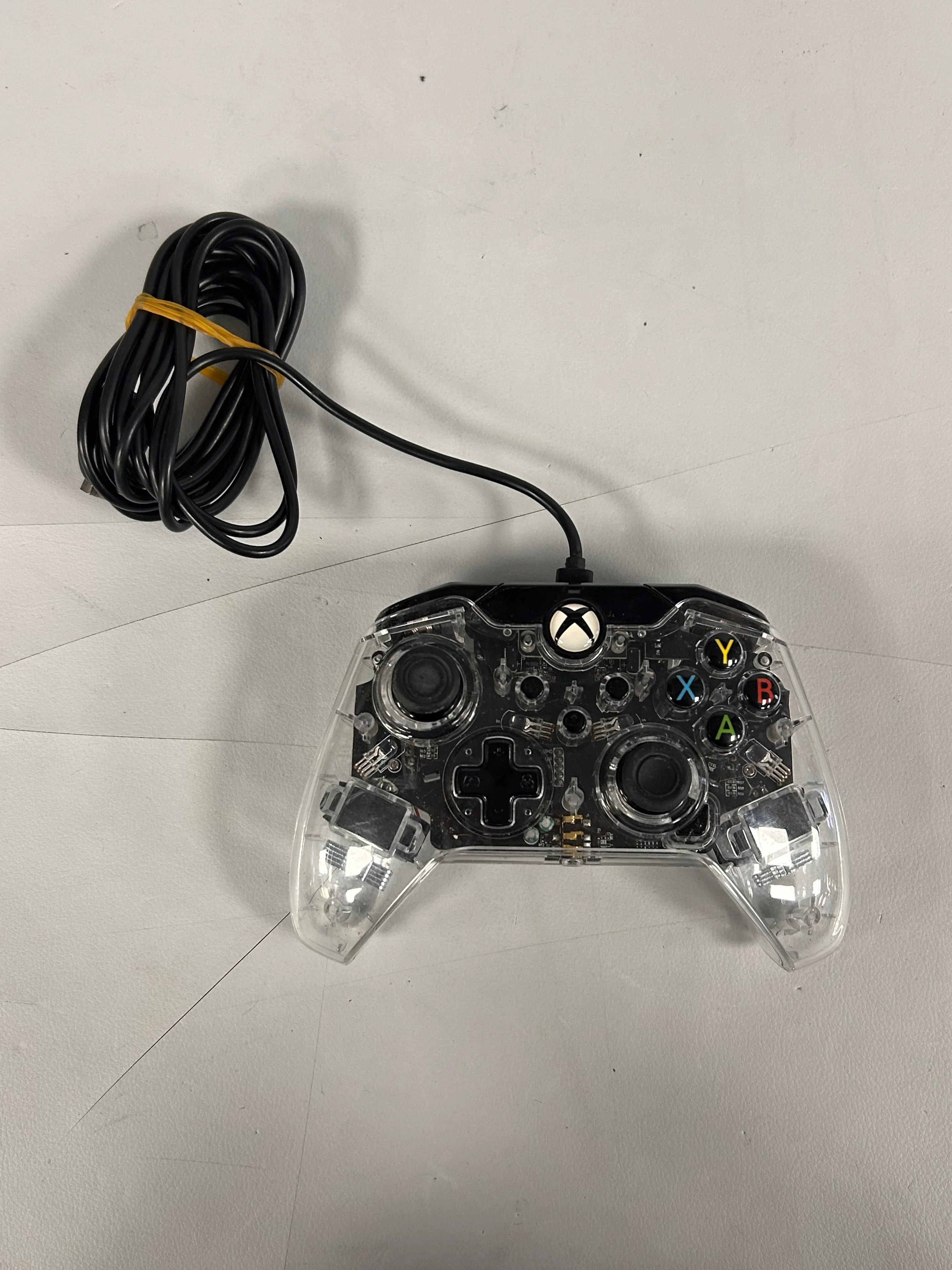 Microsoft Xbox One S Console Digital Edition - Image 3