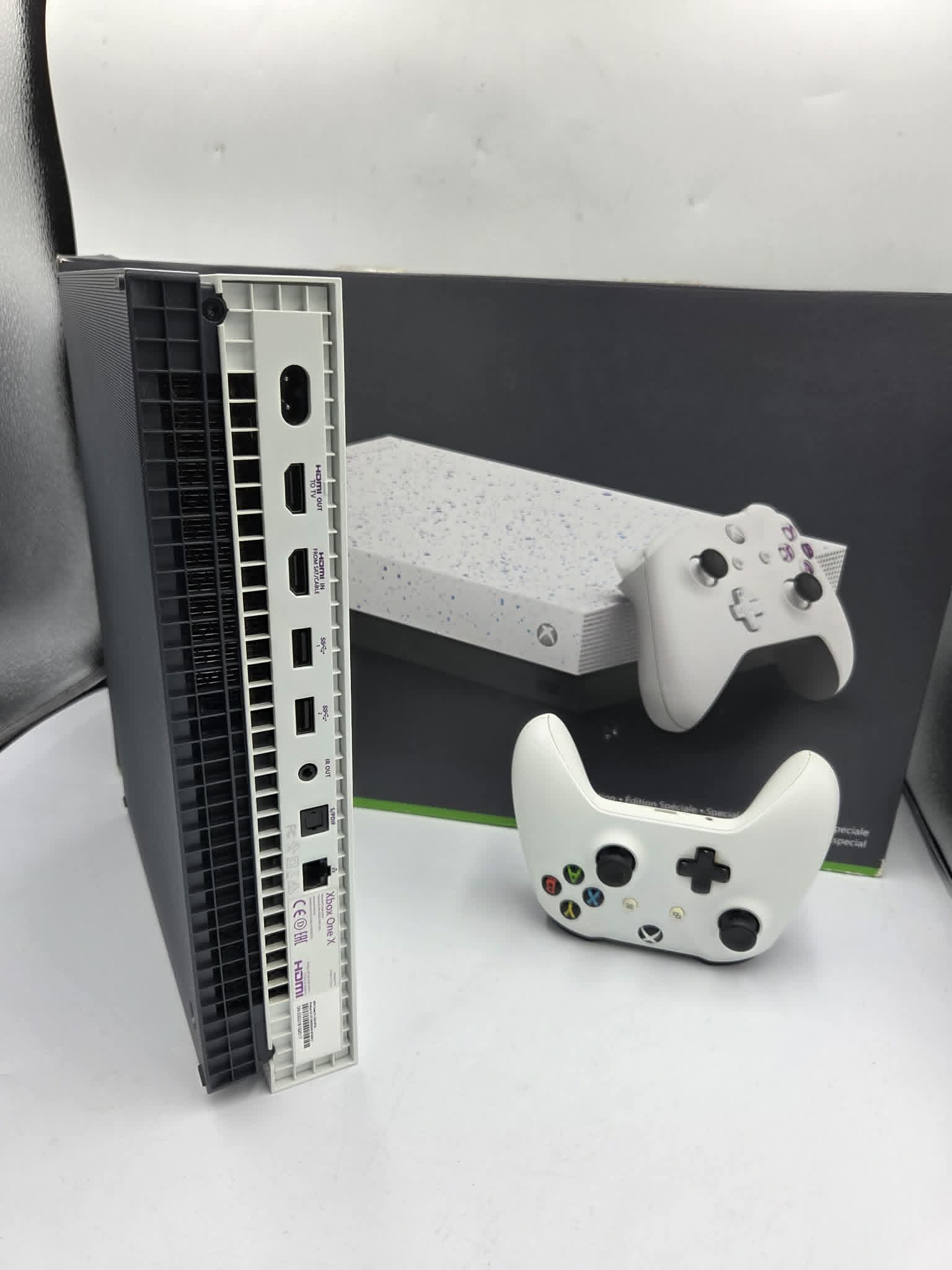 Microsoft Xbox One X Console, 1TB, Hyperspace Edition White/Dots, Boxed - Image 2