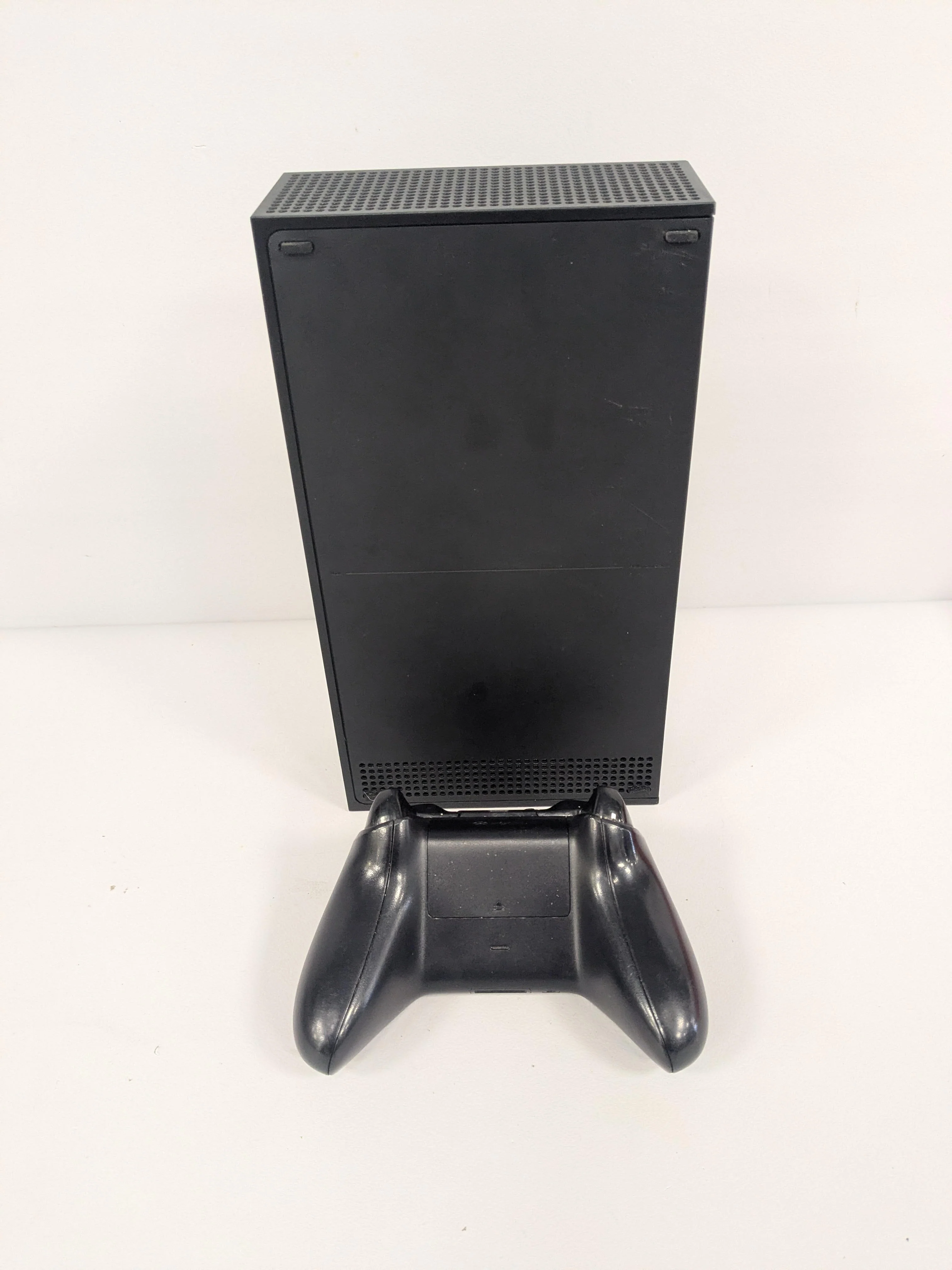 Microsoft Xbox Series S 1TB Black - Image 4
