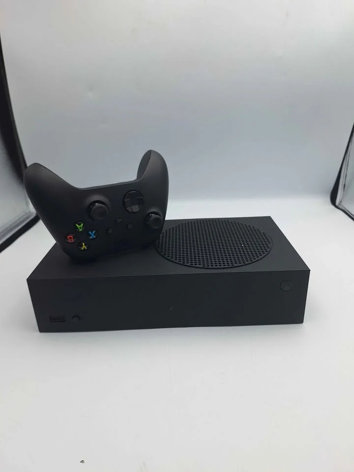 **DEAL** Microsoft Xbox Series S 1TB SSD 4K Gaming Console (Unboxed) with Black Wireless Controller – Next Gen Performance - Image 2