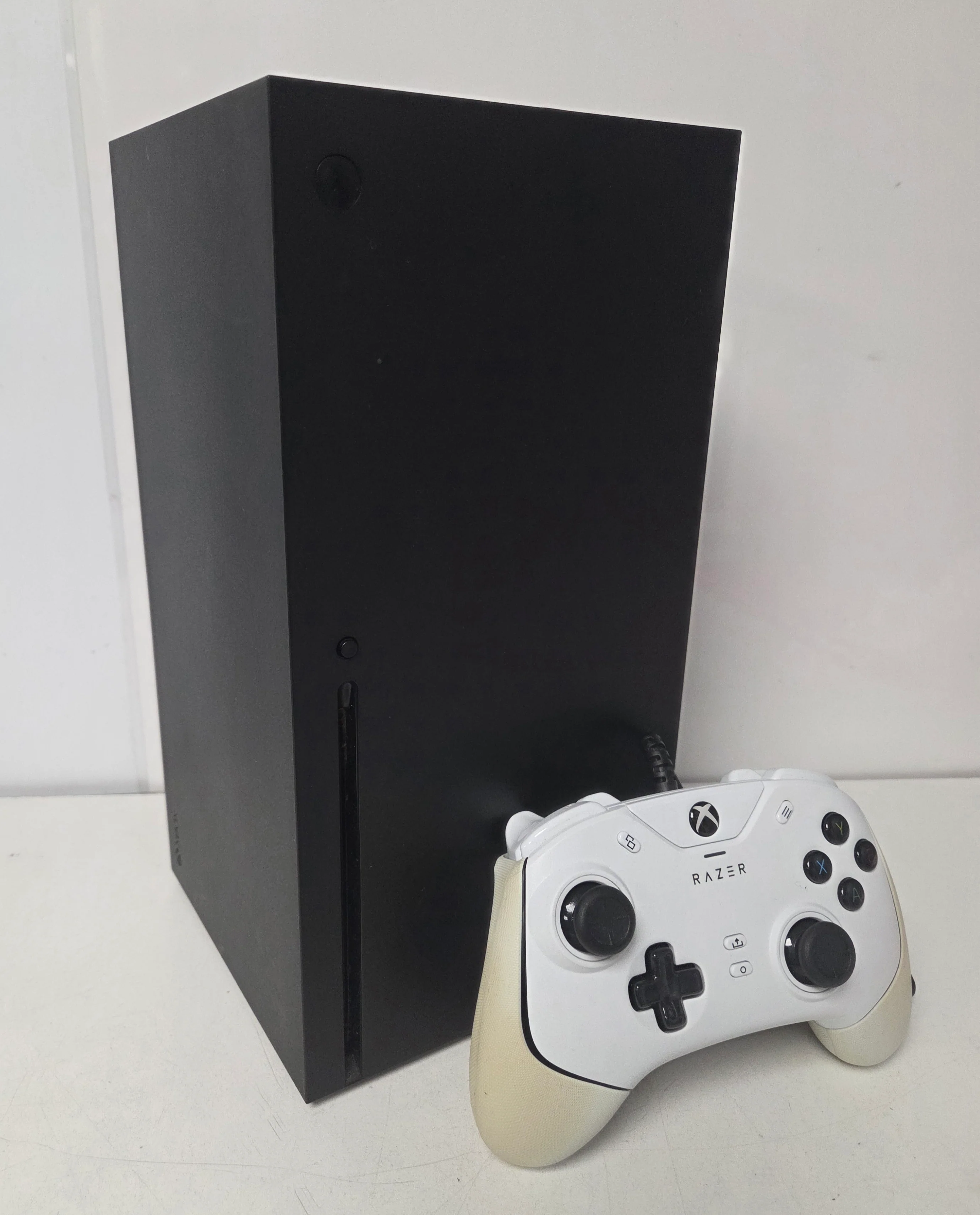 Microsoft Xbox Series X 1TB Console & 4 Games - Image 3