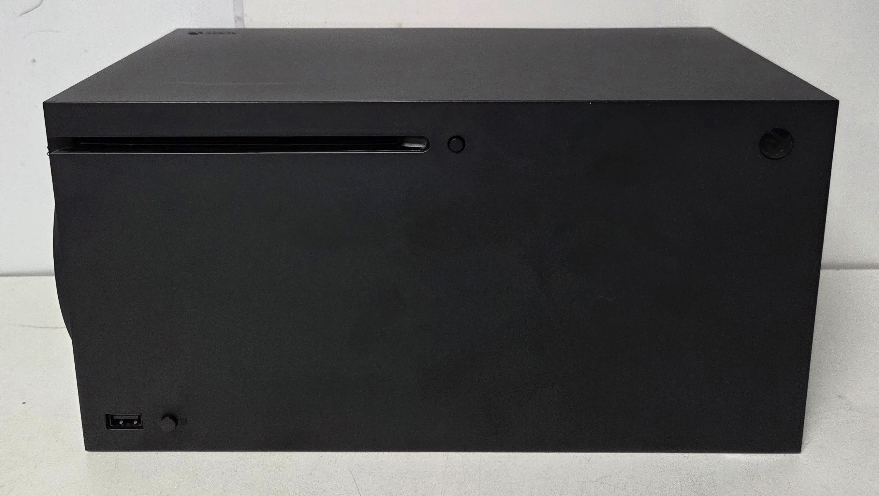 Microsoft XBox Series X 1TB Console & 4 Unboxed games - Image 4