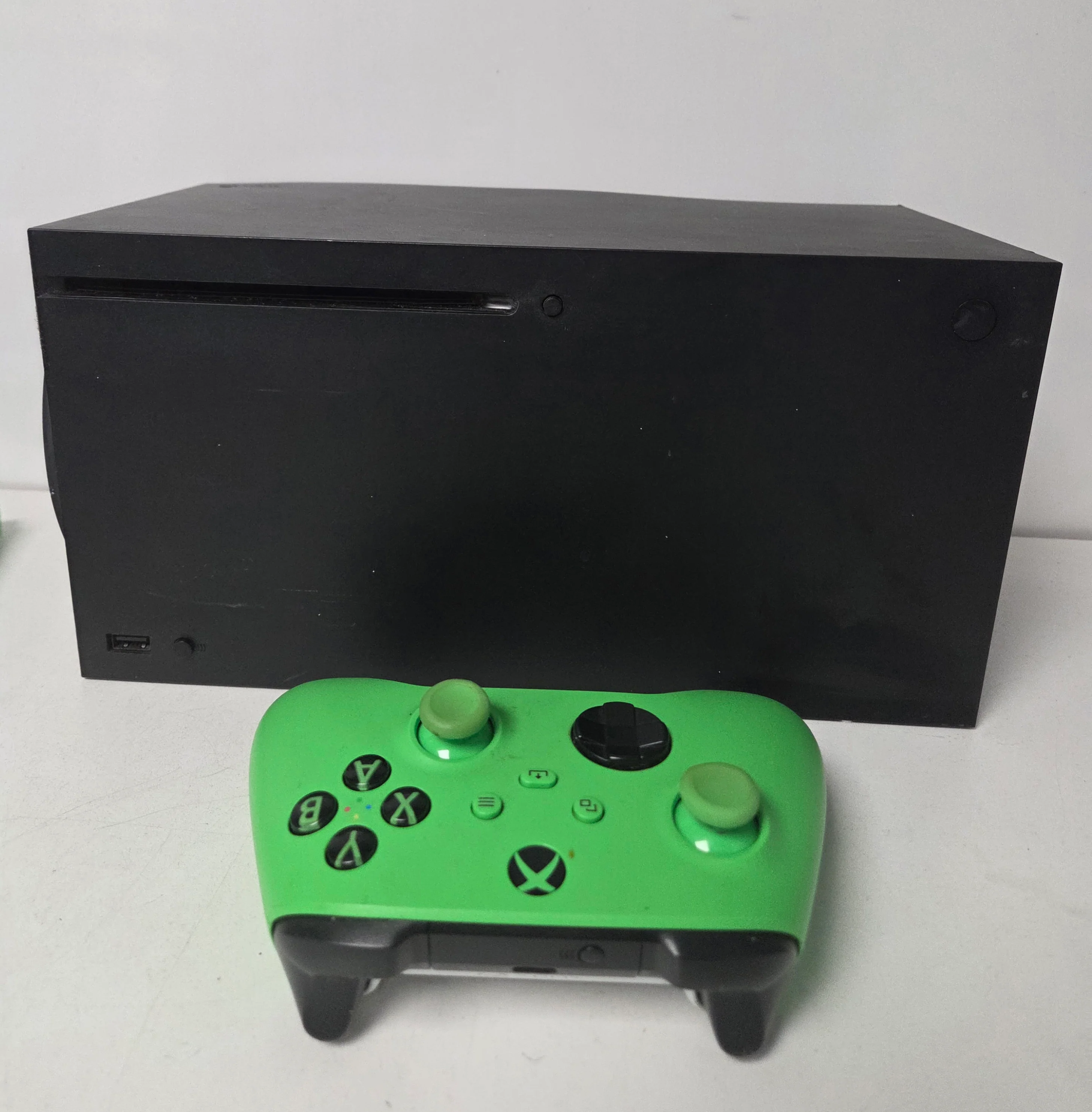 Microsoft Xbox Series X with 2 Games - Image 4