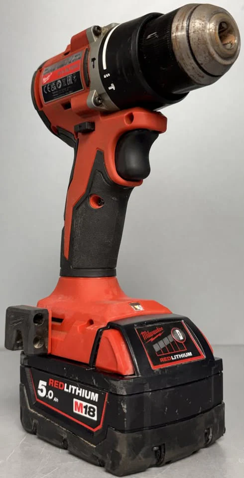 Milwaukee M18 BLPDRC 18V Brushless Combi Drill ( + 5.0ah Battery, No Charging Station )