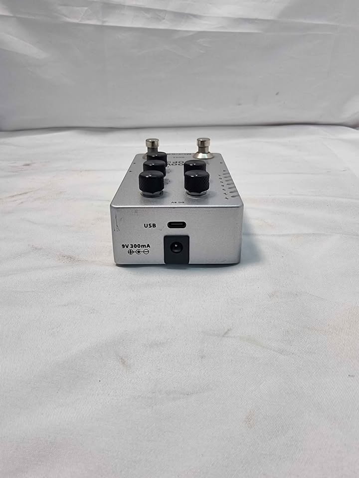 Mooer X2 Groove Loop Drum Machine / Looper Pedal (Un-Boxed) - Image 4