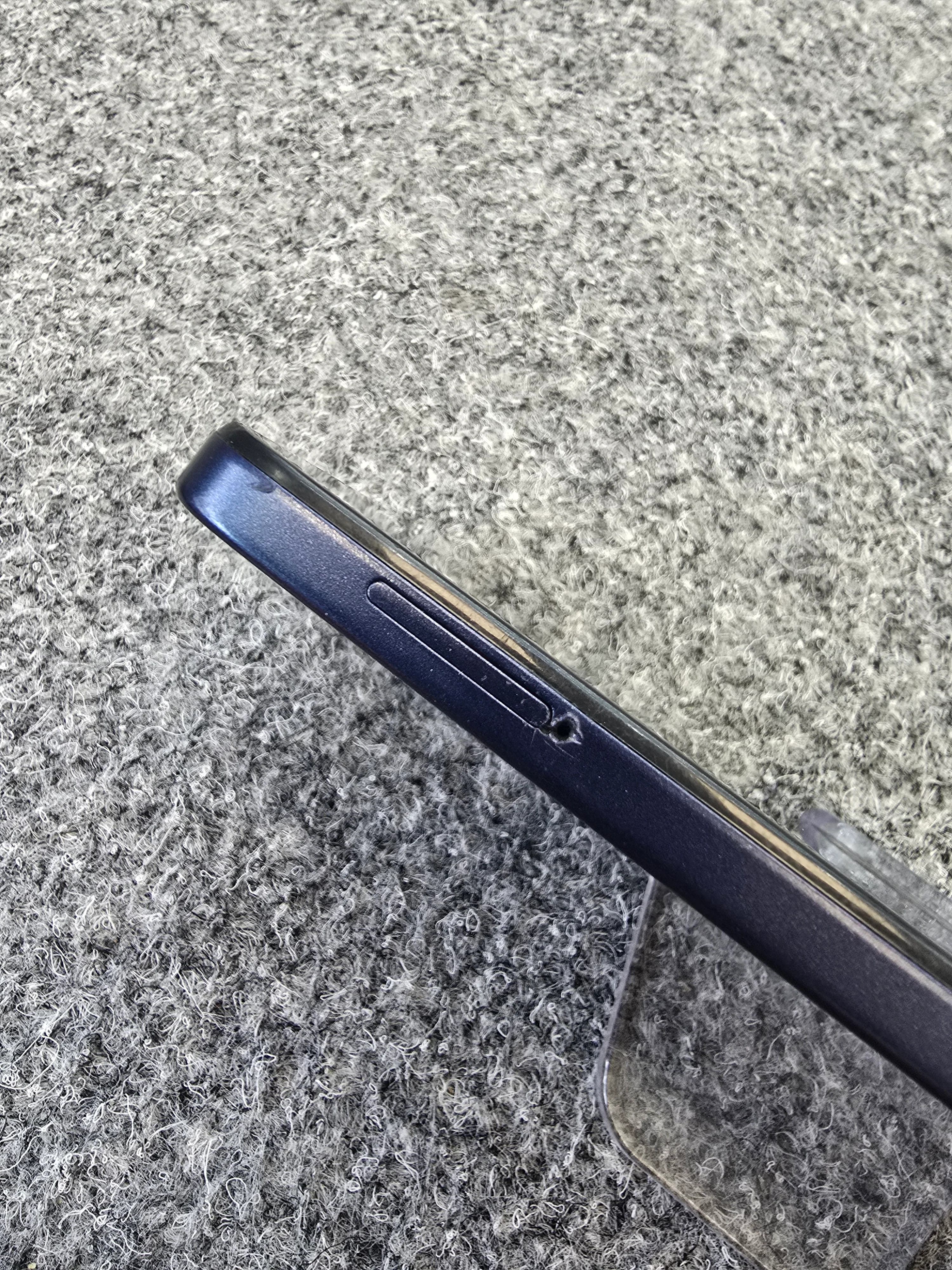 Motorola Moto E15 64GB - Image 4