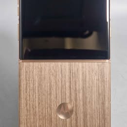 Motorola Razr 60 Ultra (16GB+512GB) Pantone Mountain Trail, Unlocked - Image 4