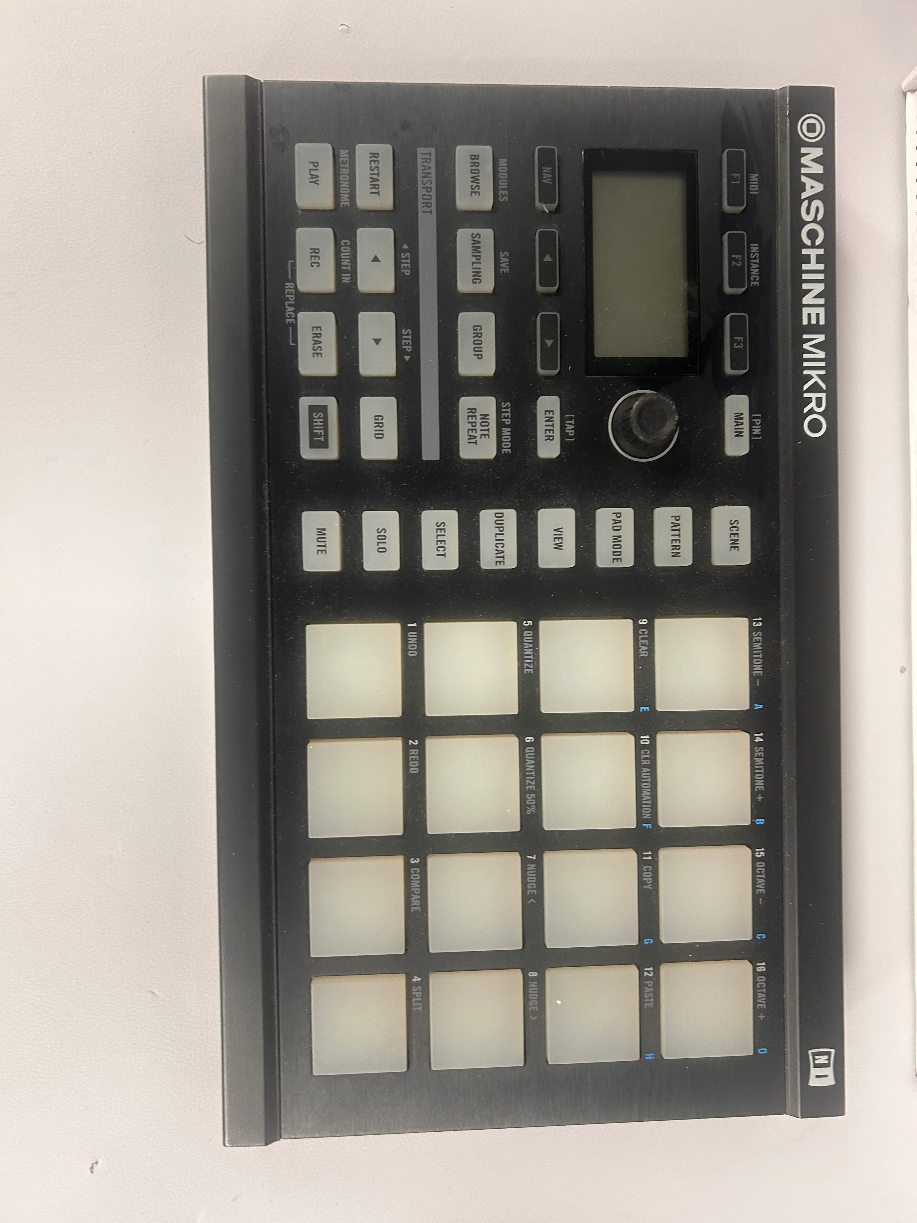 Native Instruments Maschine Mikro MK1 - Image 4
