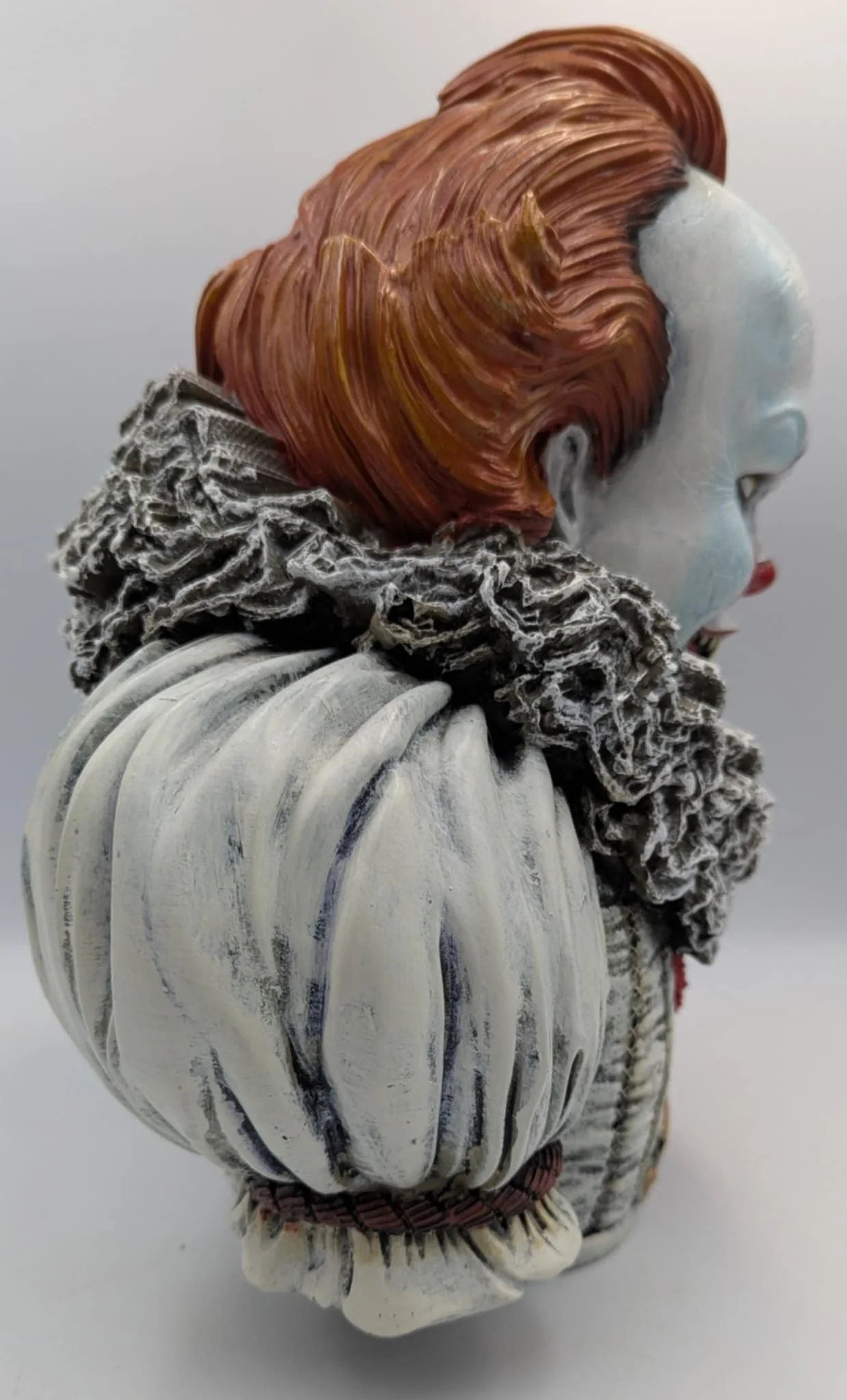 NEMESIS IT CHAMPTER 2 Penny Wise Figurine - Image 4