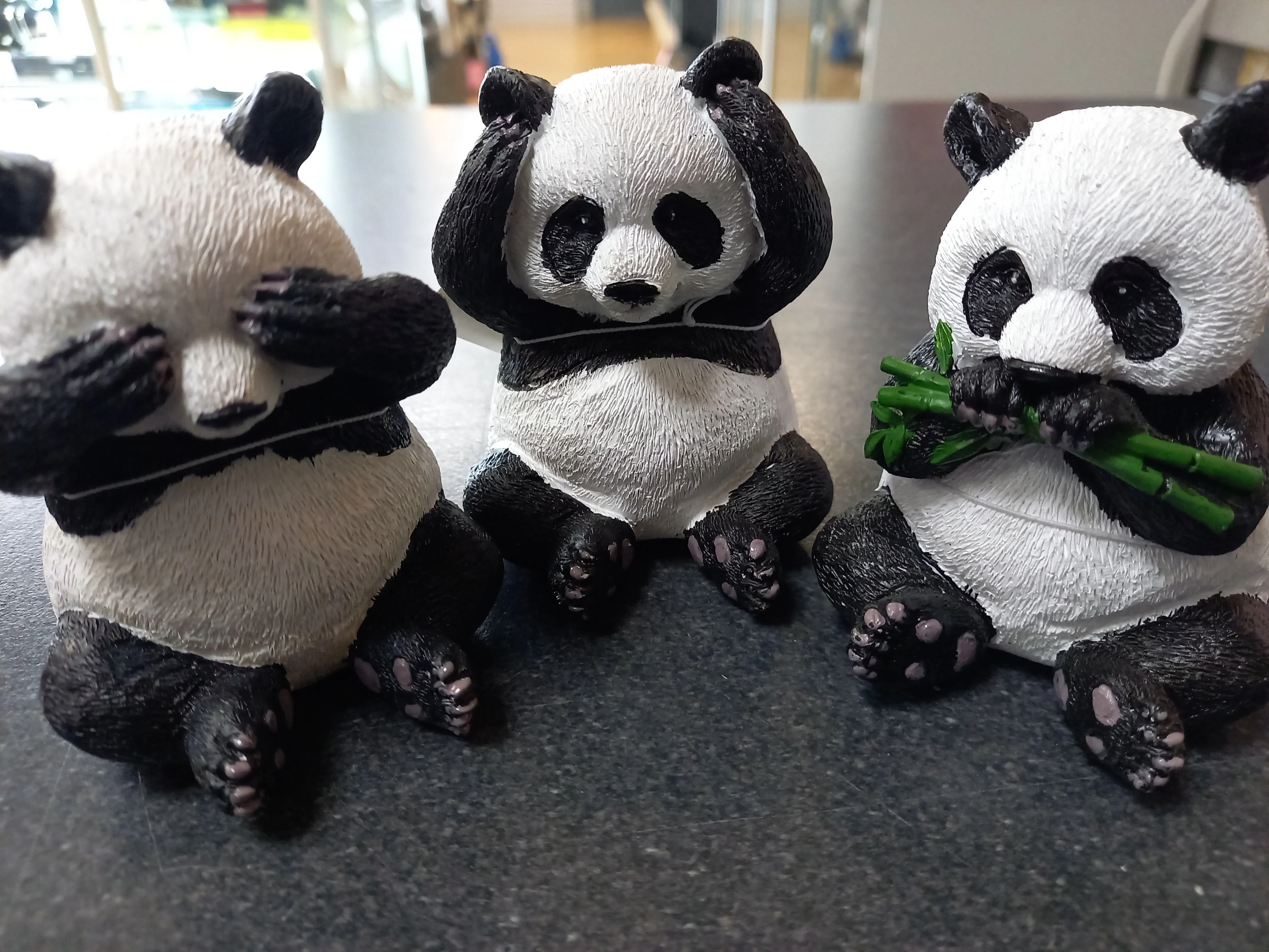 Nemesis Now Three Wise Pandas Figurines - Image 3