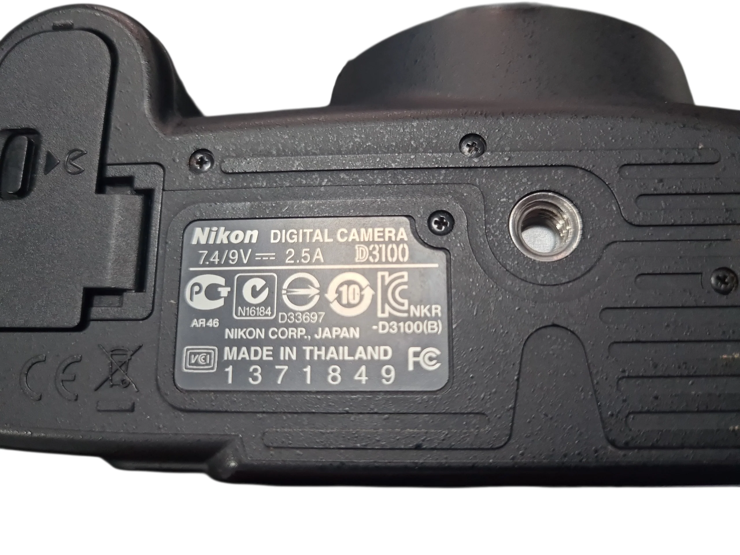 Nikon D3100 14.2MP Entry Level DSLR Camera With Battery Charger (No Lens) - Image 4