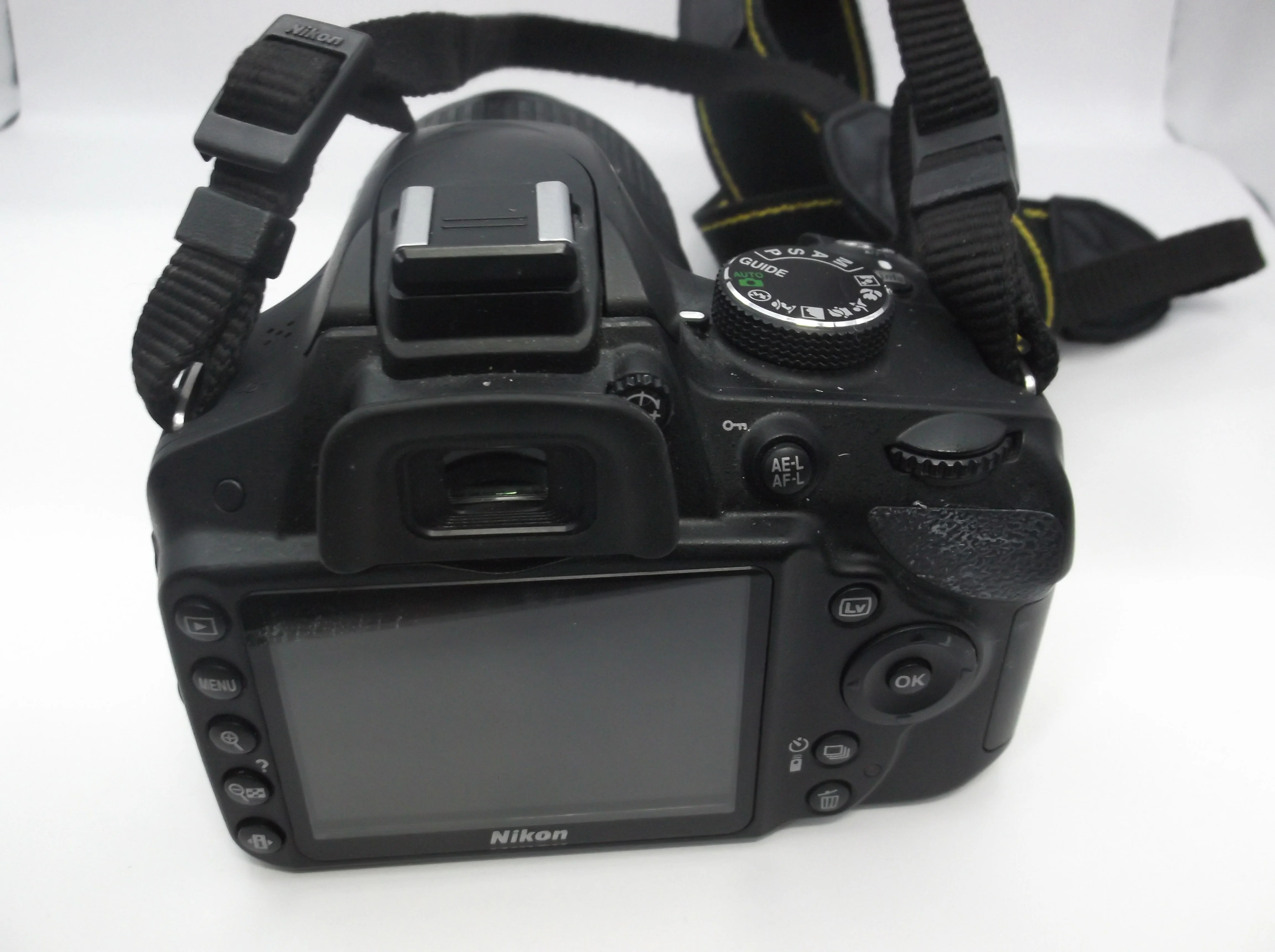 Nikon D3200 - Image 2