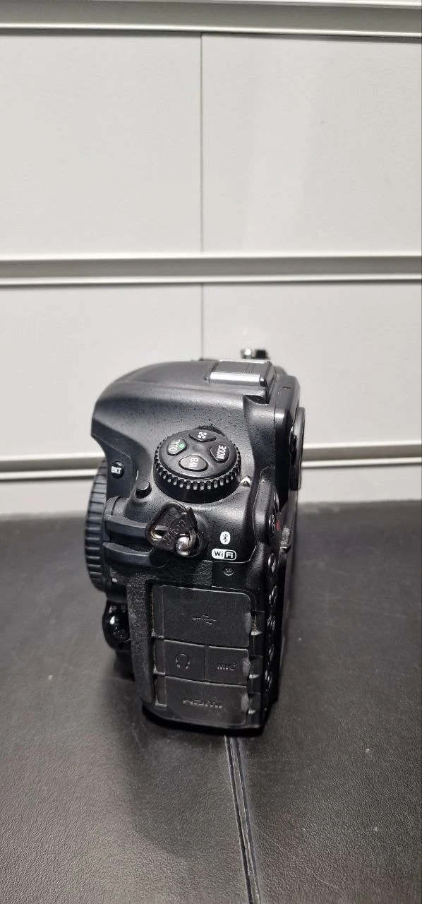Nikon D500 20.9M (Body Only) - Image 4