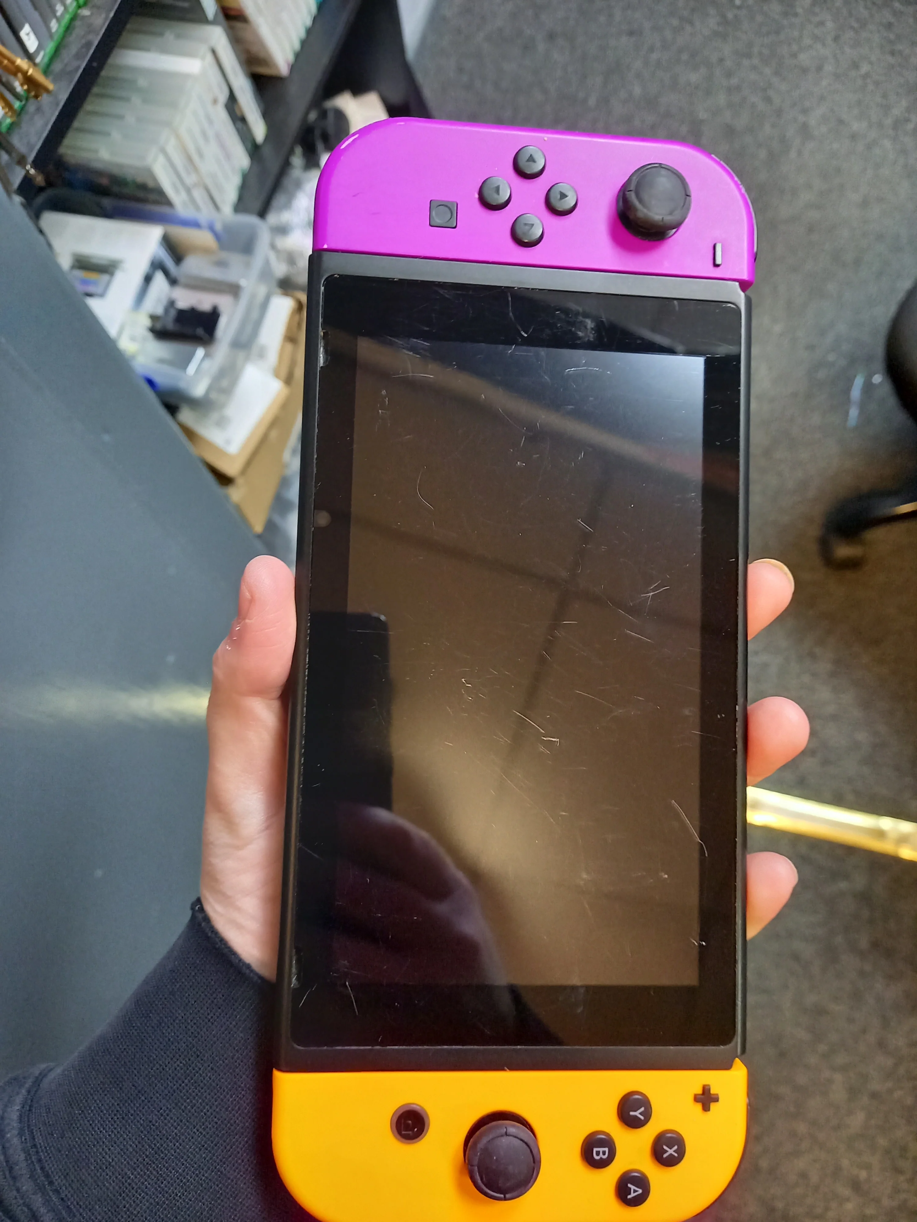 Nintendo Switch - Image 4