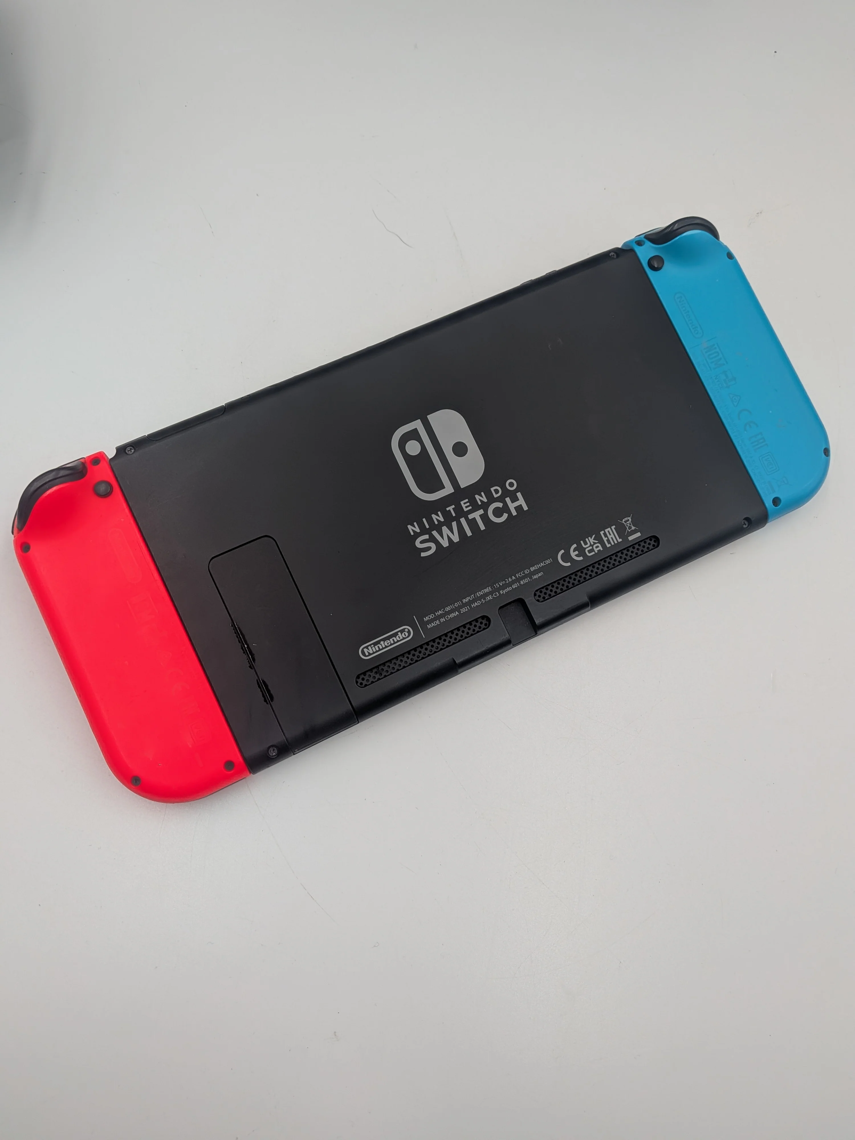 Nintendo Switch - Image 4
