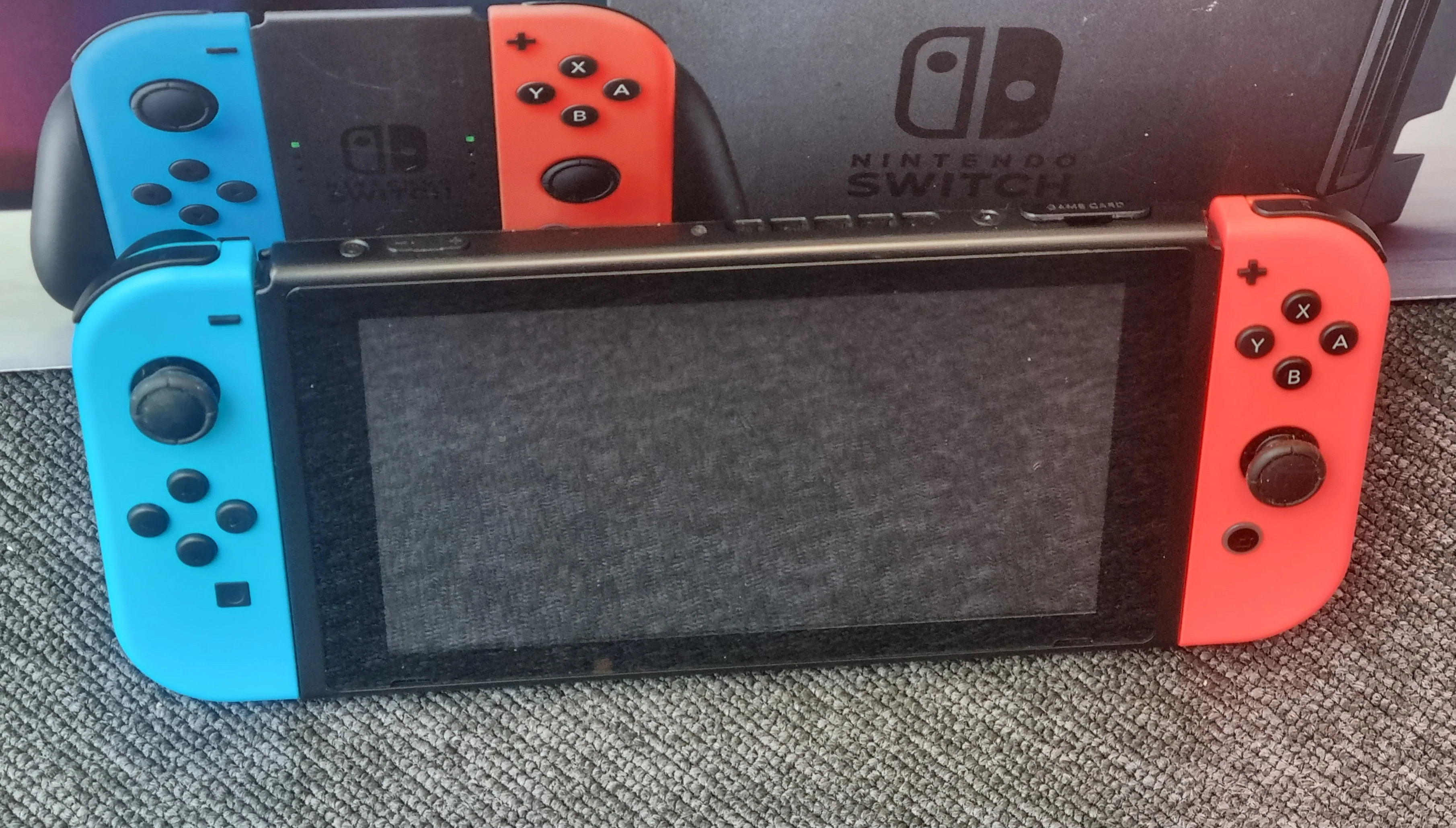 Nintendo Switch Console - Image 3