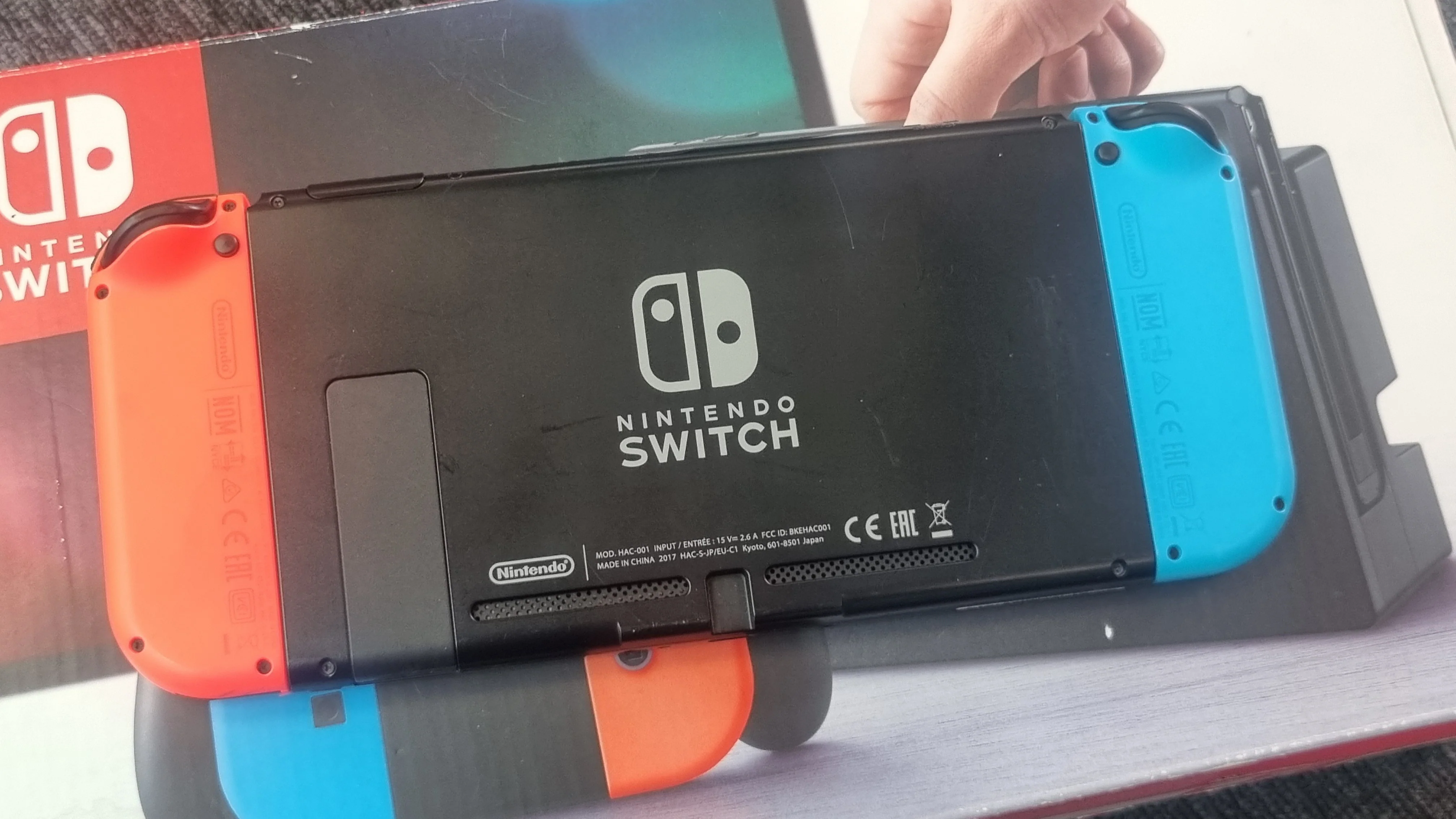 Nintendo Switch Console - Image 4