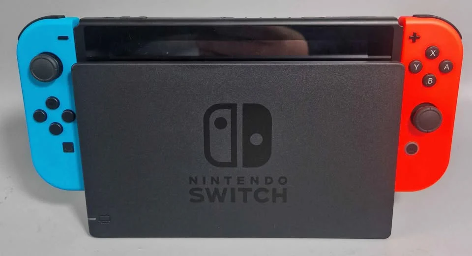 Nintendo Switch Console, 32GB + Neon Red/Blue Joy-Con, Boxed - Image 3