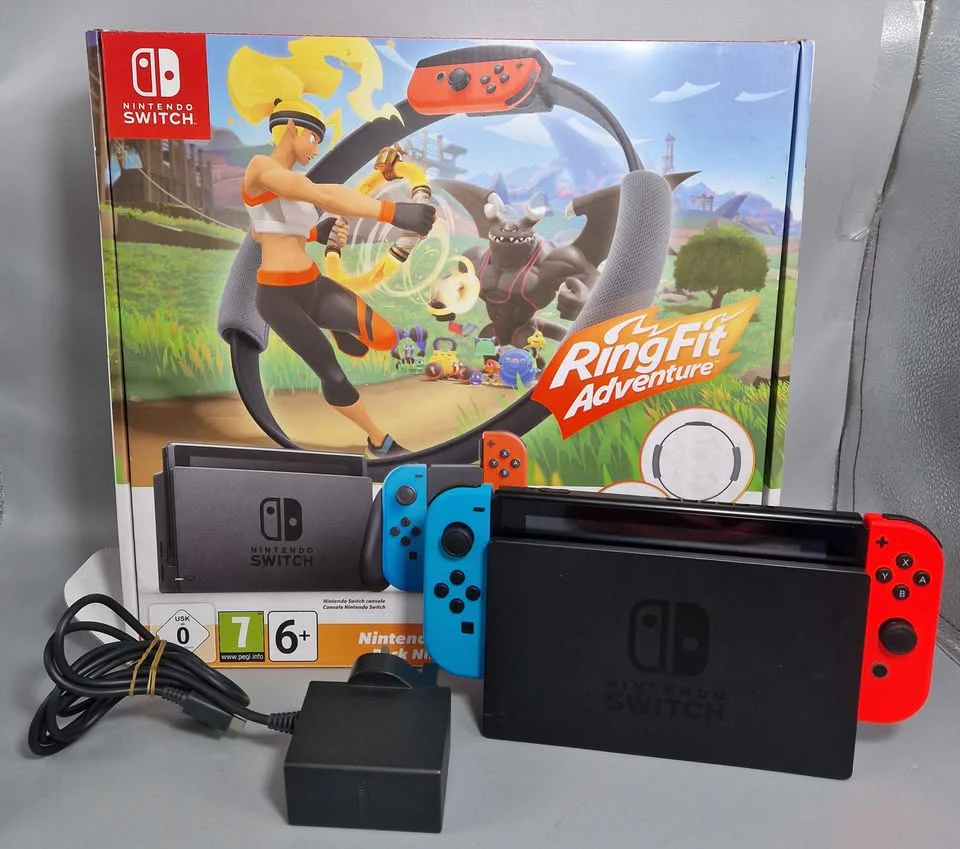 Nintendo Switch Console, 32GB + Neon Red/Blue Joy-Con, boxed *no ring fit* - Image 4