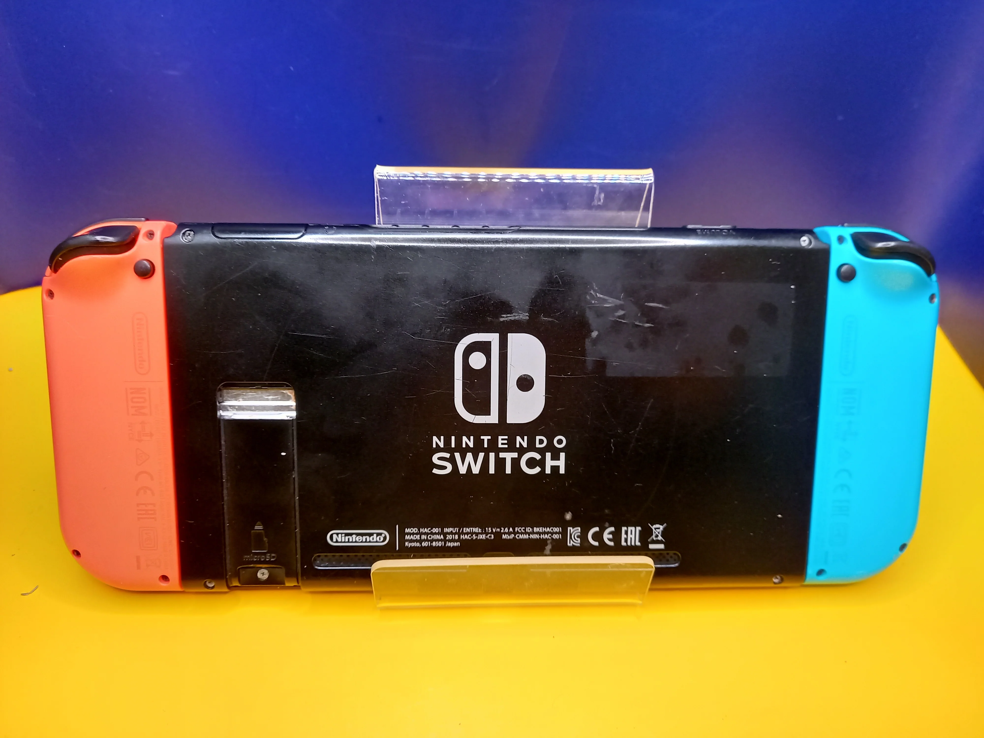 Nintendo Switch Console **Boxed** - Image 4