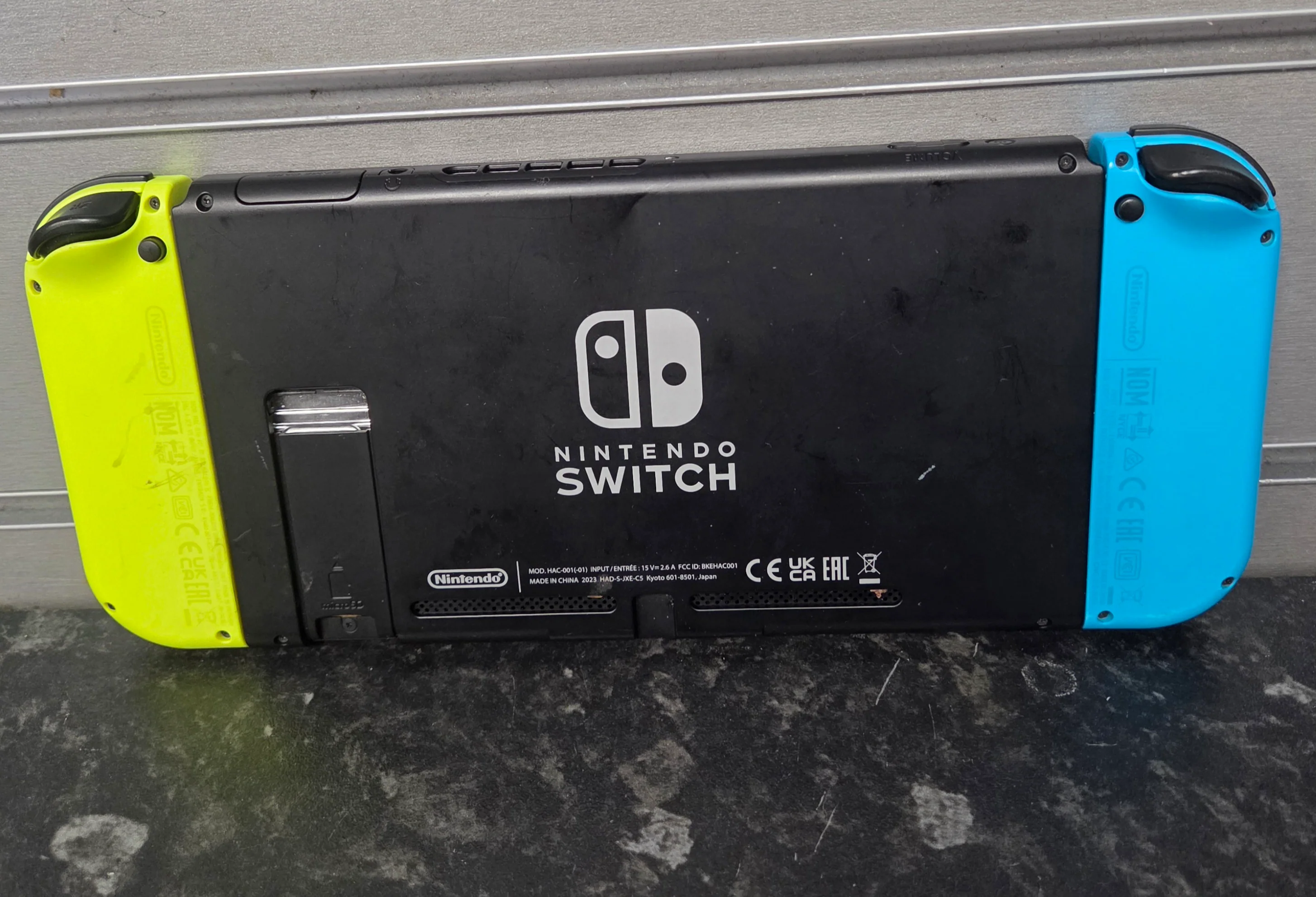 Nintendo Switch Console Neon Blue & Yellow - Image 4