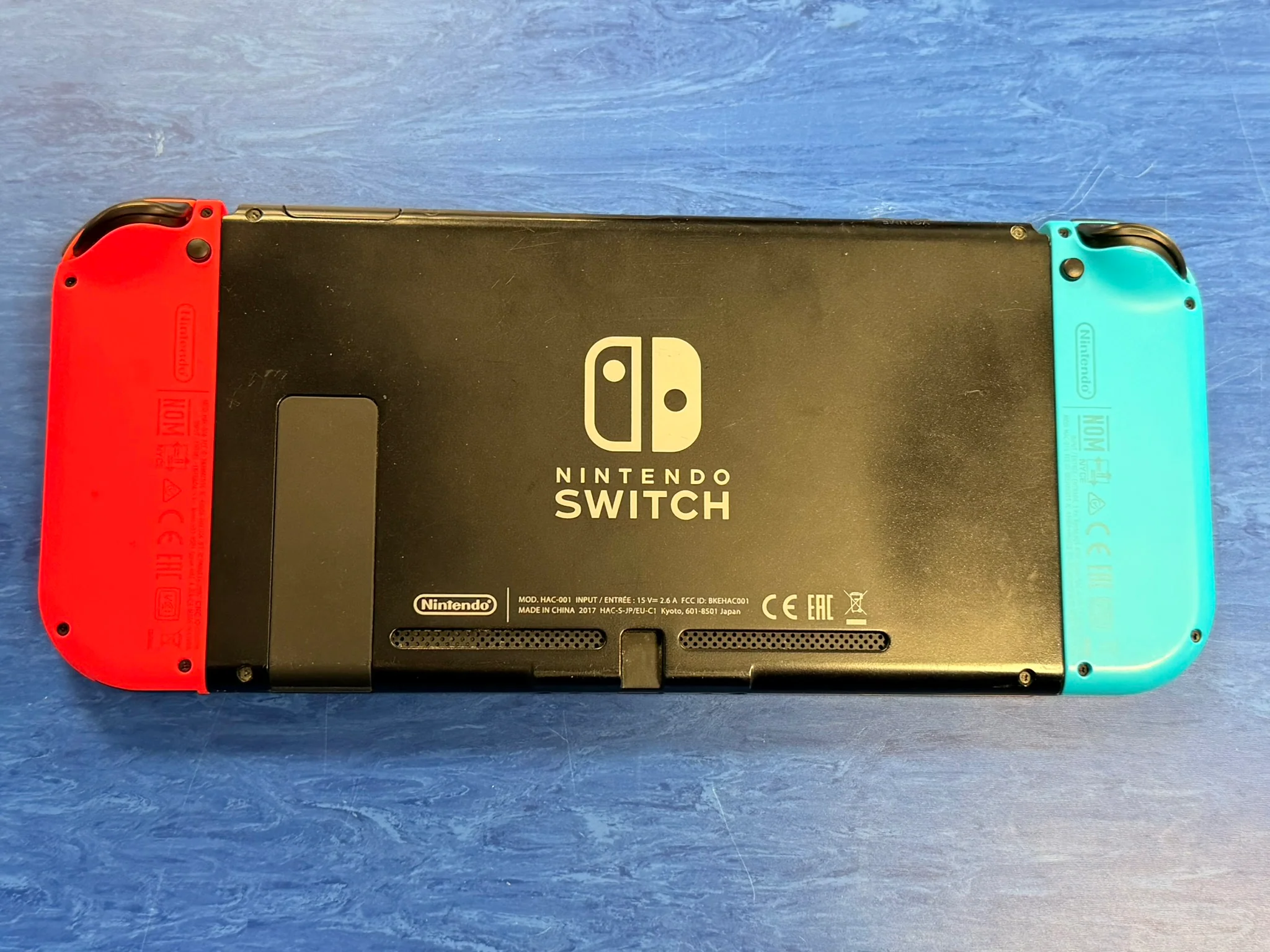 nintendo switch console red and blue joycons - Image 4