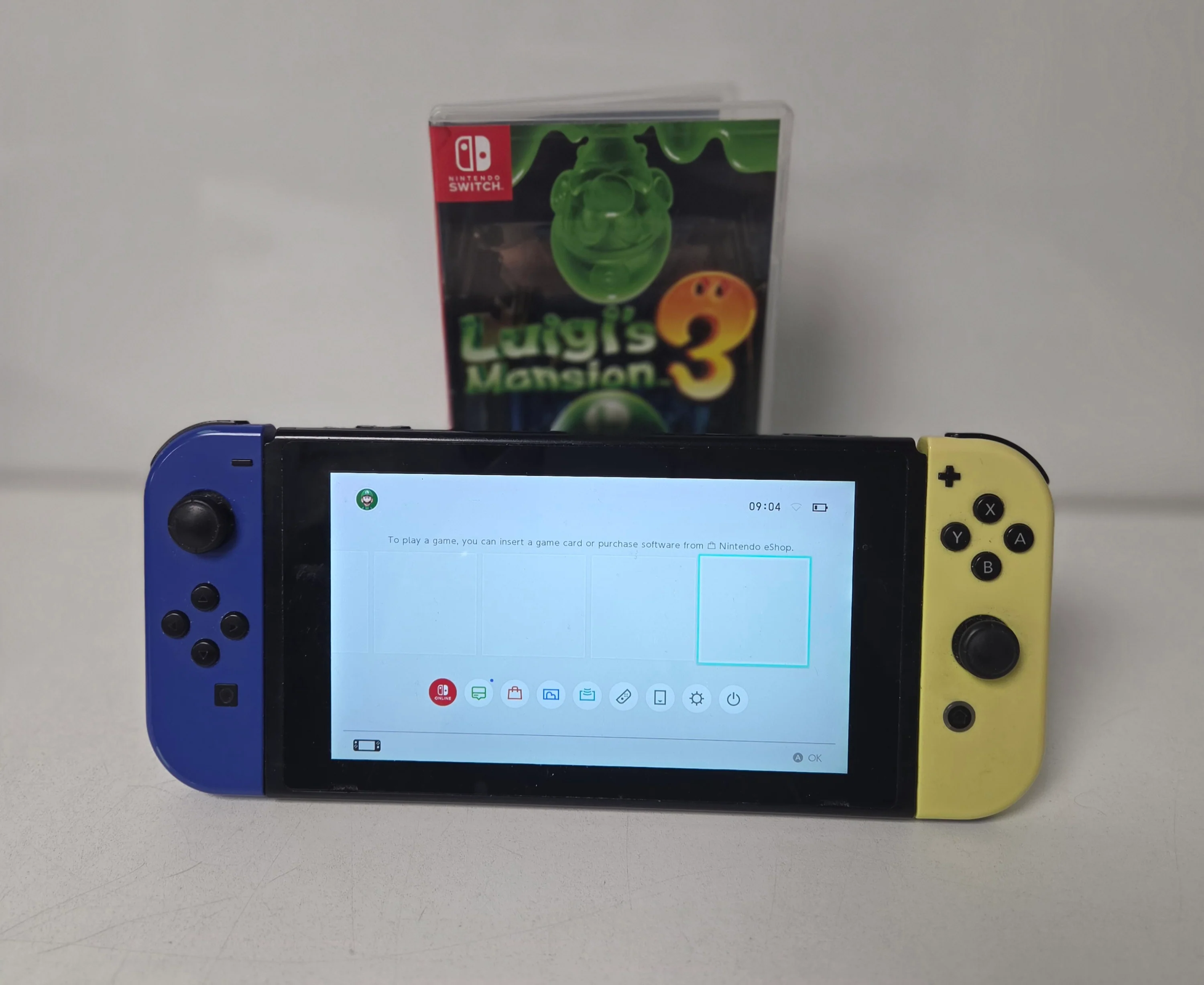 Nintendo Switch Console With Yellow/Blue Joy-Cons & 1 Game - Image 2