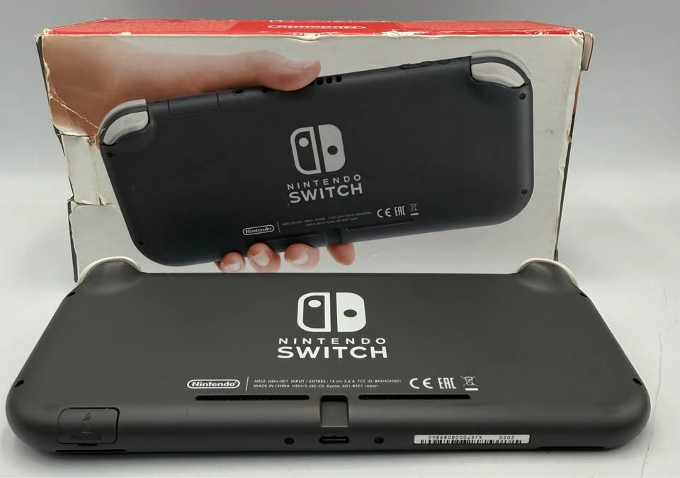 Nintendo Switch Lite, 32GB, Grey, Boxed, includes official charger - Image 3