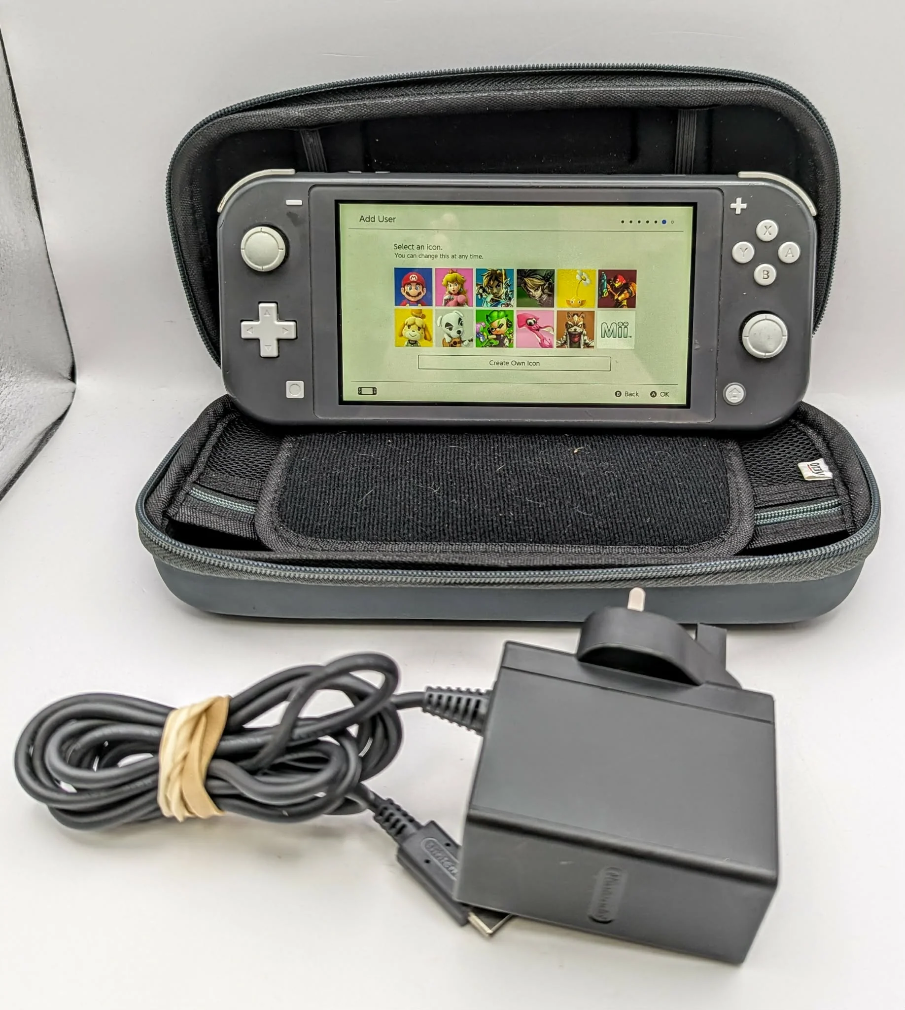 Nintendo Switch Lite Console, 32GB Grey, Slight drift on Left Stick, W/ Carry case and Charger