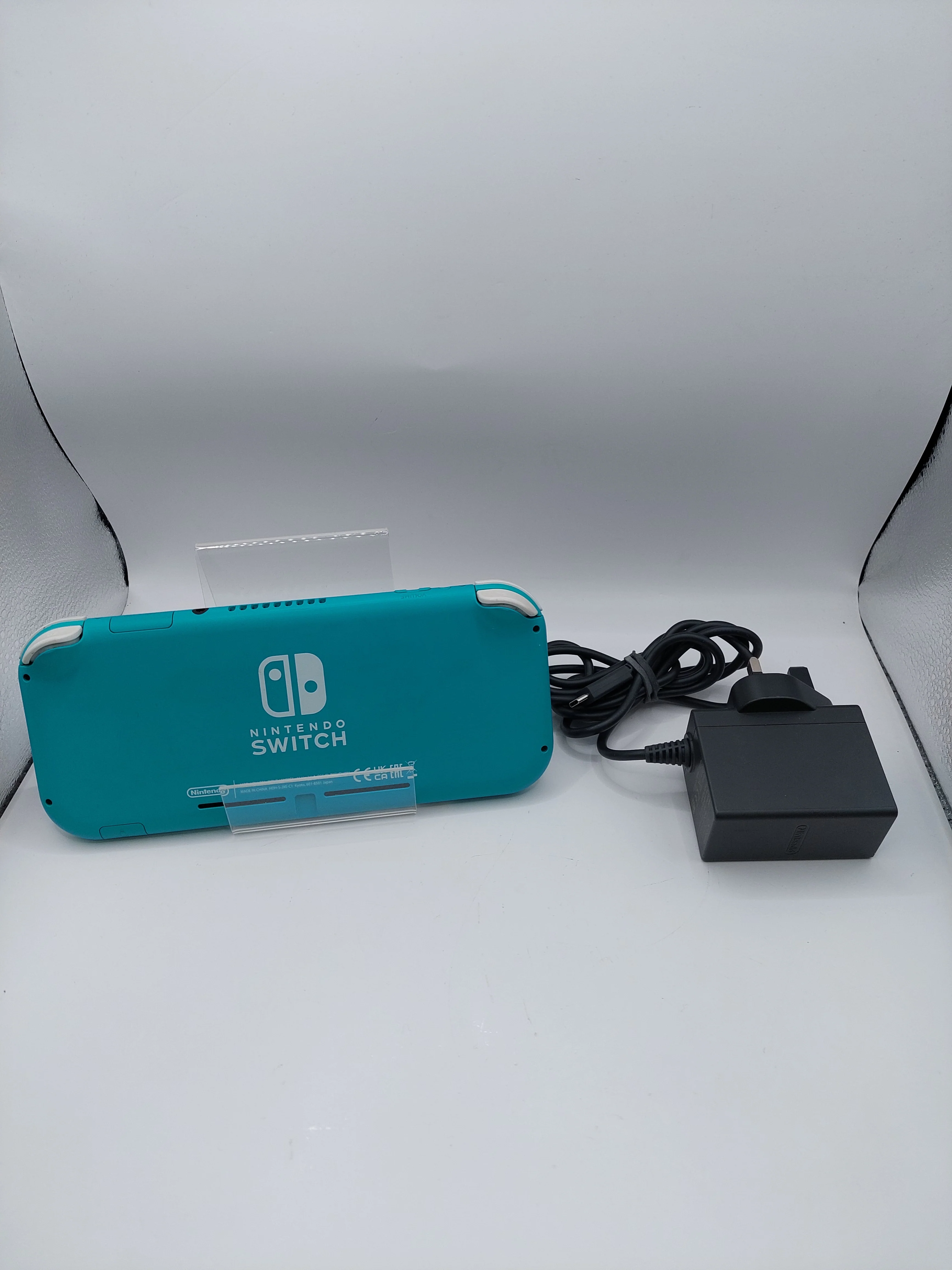 Nintendo Switch Lite Console 32GB Turquoise with Charger - Image 2