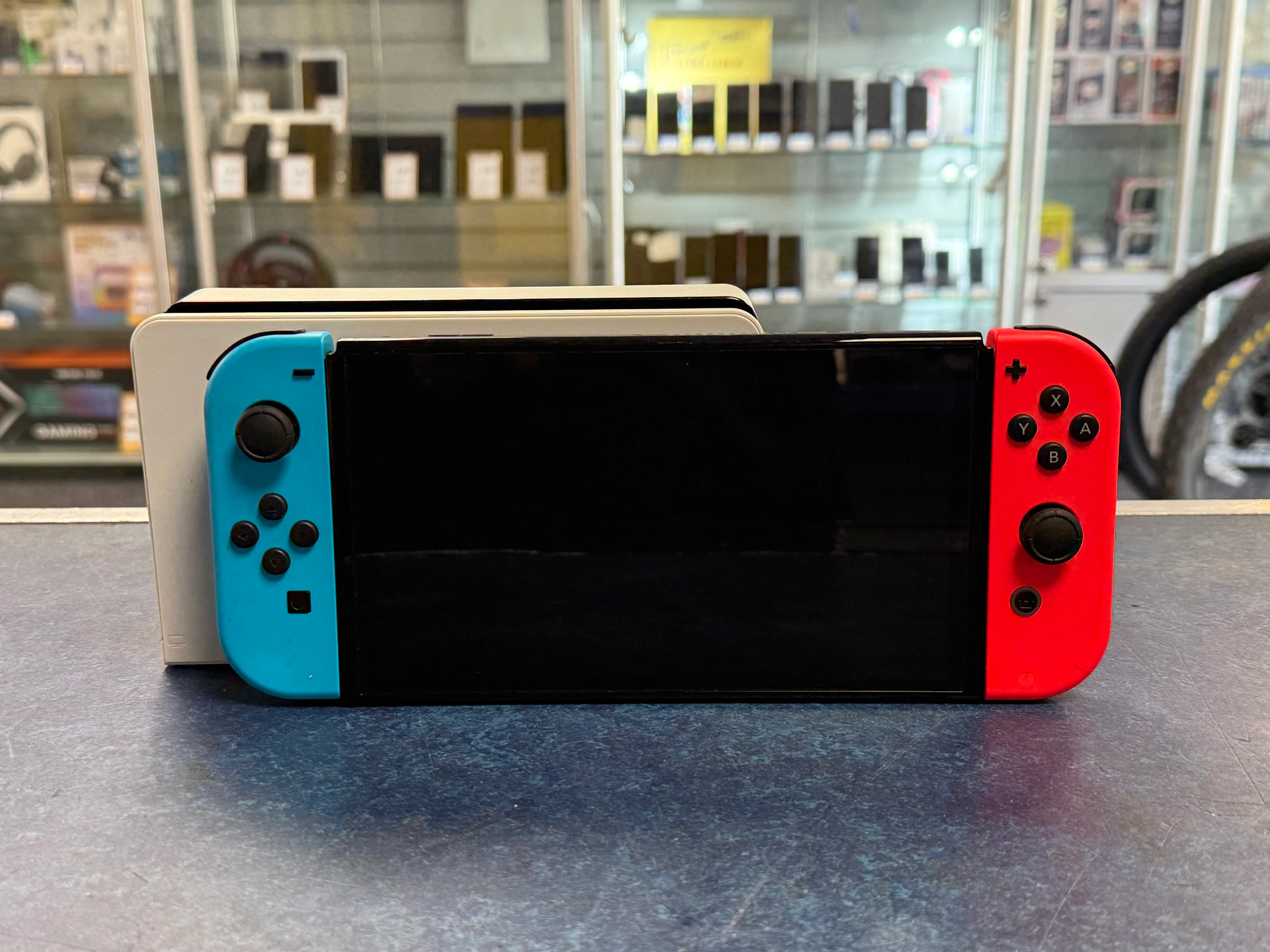 * nintendo switch oled