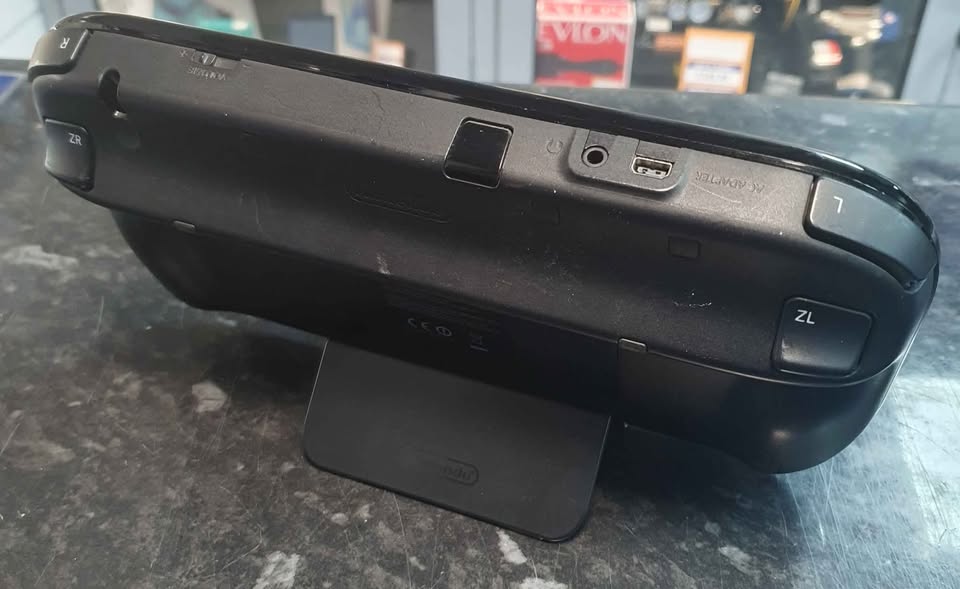 Nintendo Wii U Console - Premium 32GB Black (no game)