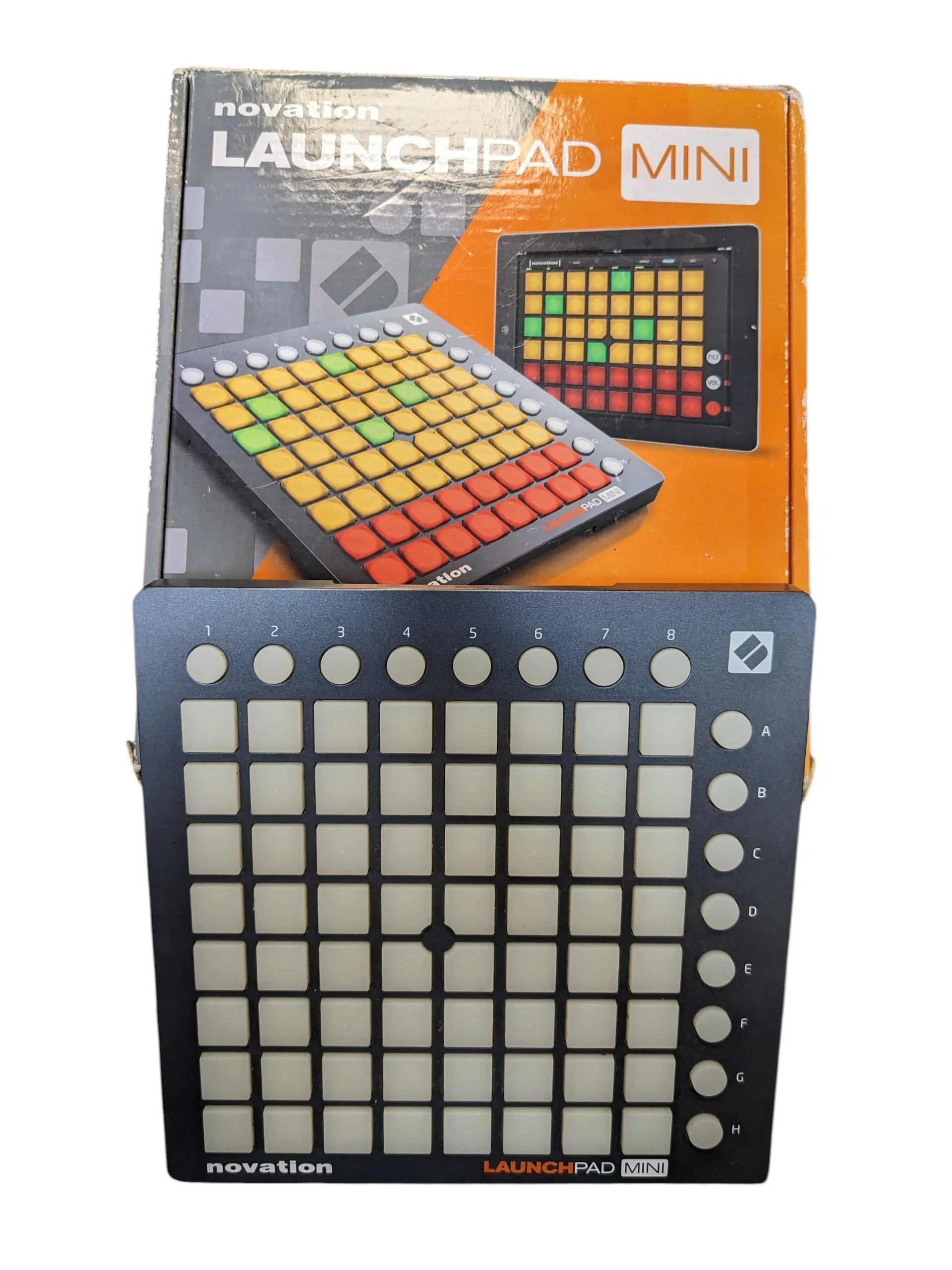 Novation Launchpad Mini Compact USB Grid Controller - Image 3