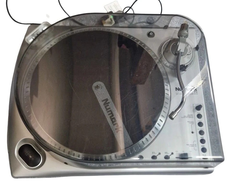 Numark TTUSB Turntable Complete With Dust Cover *collection only* - Image 3