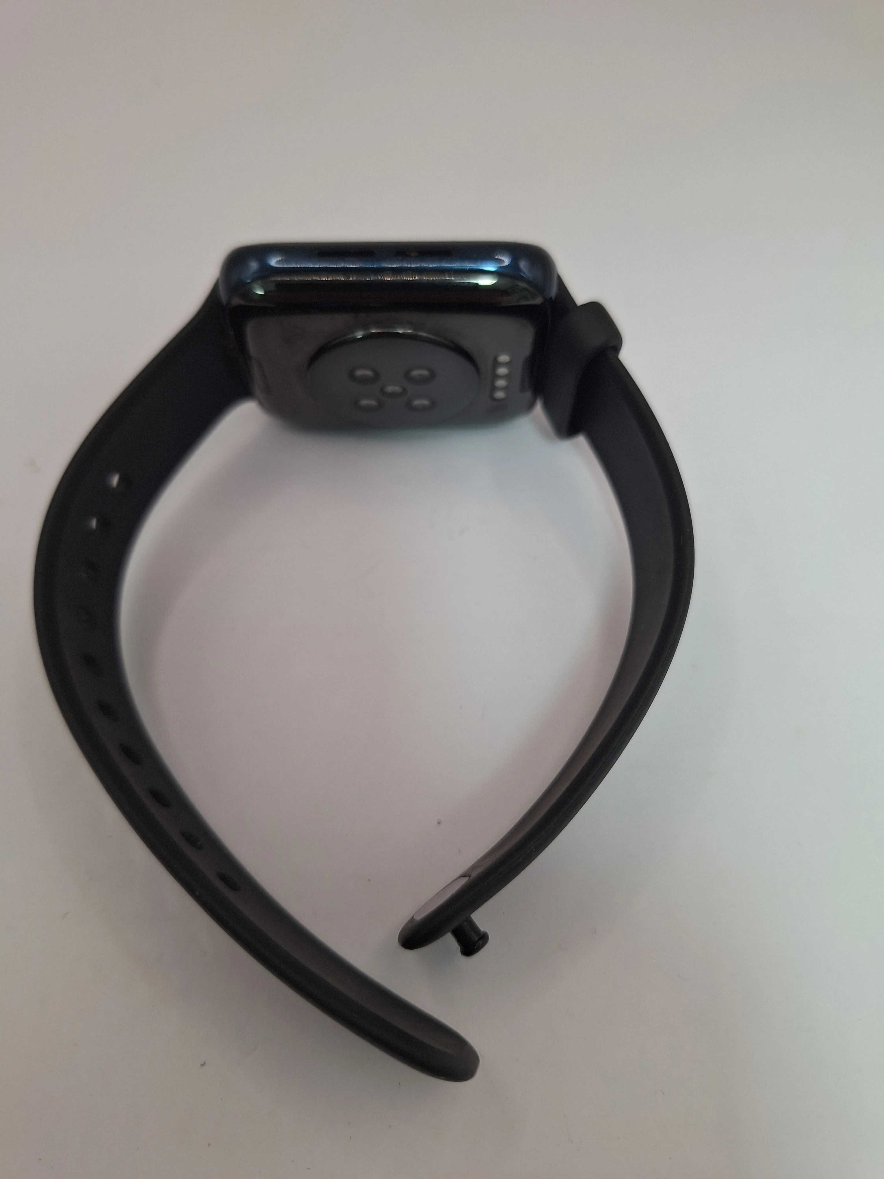 Oppo Watch 46MM Black, WiFi BLACK STRAP ,COMES WITH CHARGER ,NOT IN ORIGINAL BOX. - Image 3