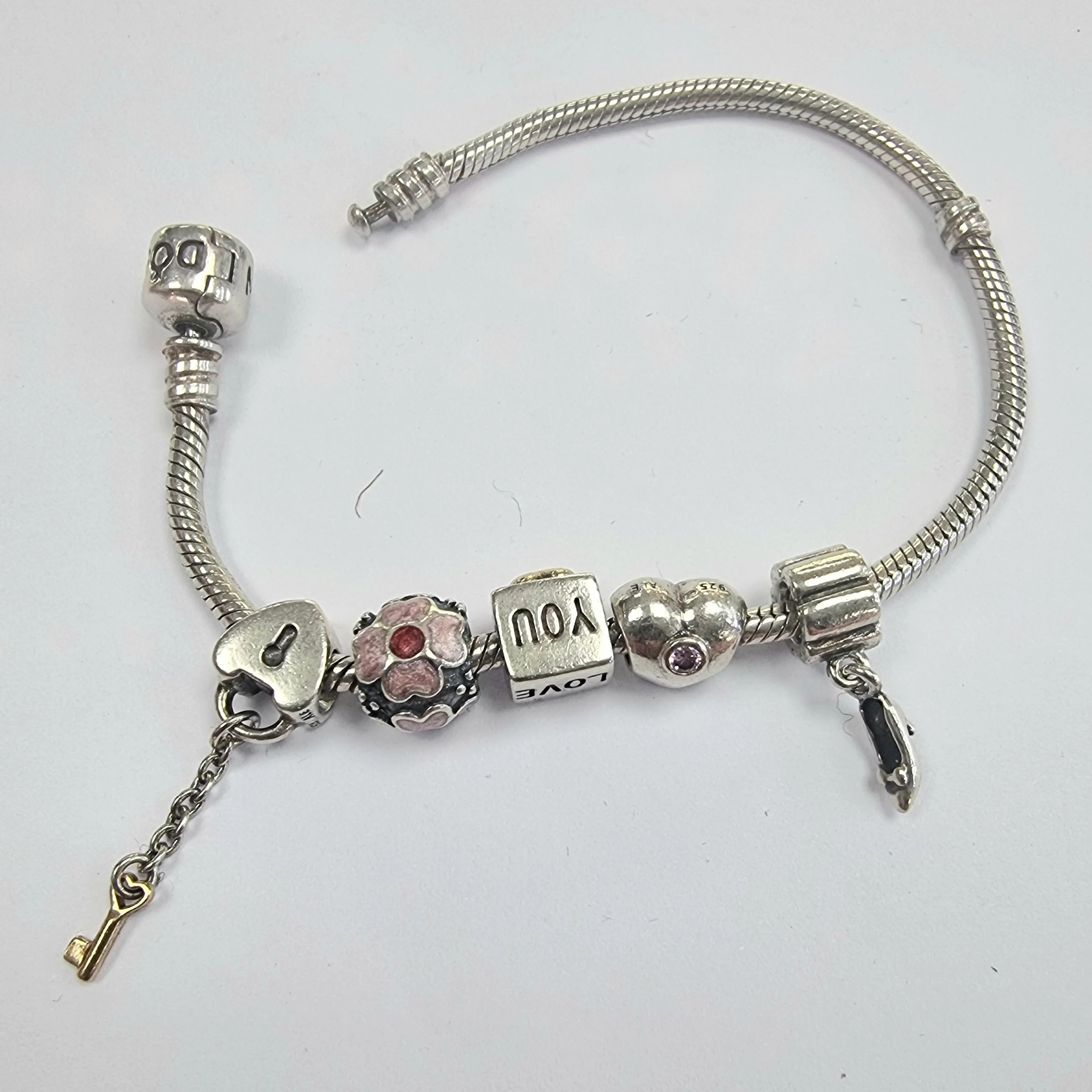 Pandora charm Bracelet 19cm with 5 Charms - Image 2