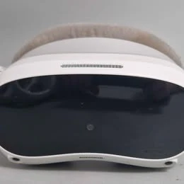 PICO 4 All-in-One VR 128GB Headset (With Controllers),