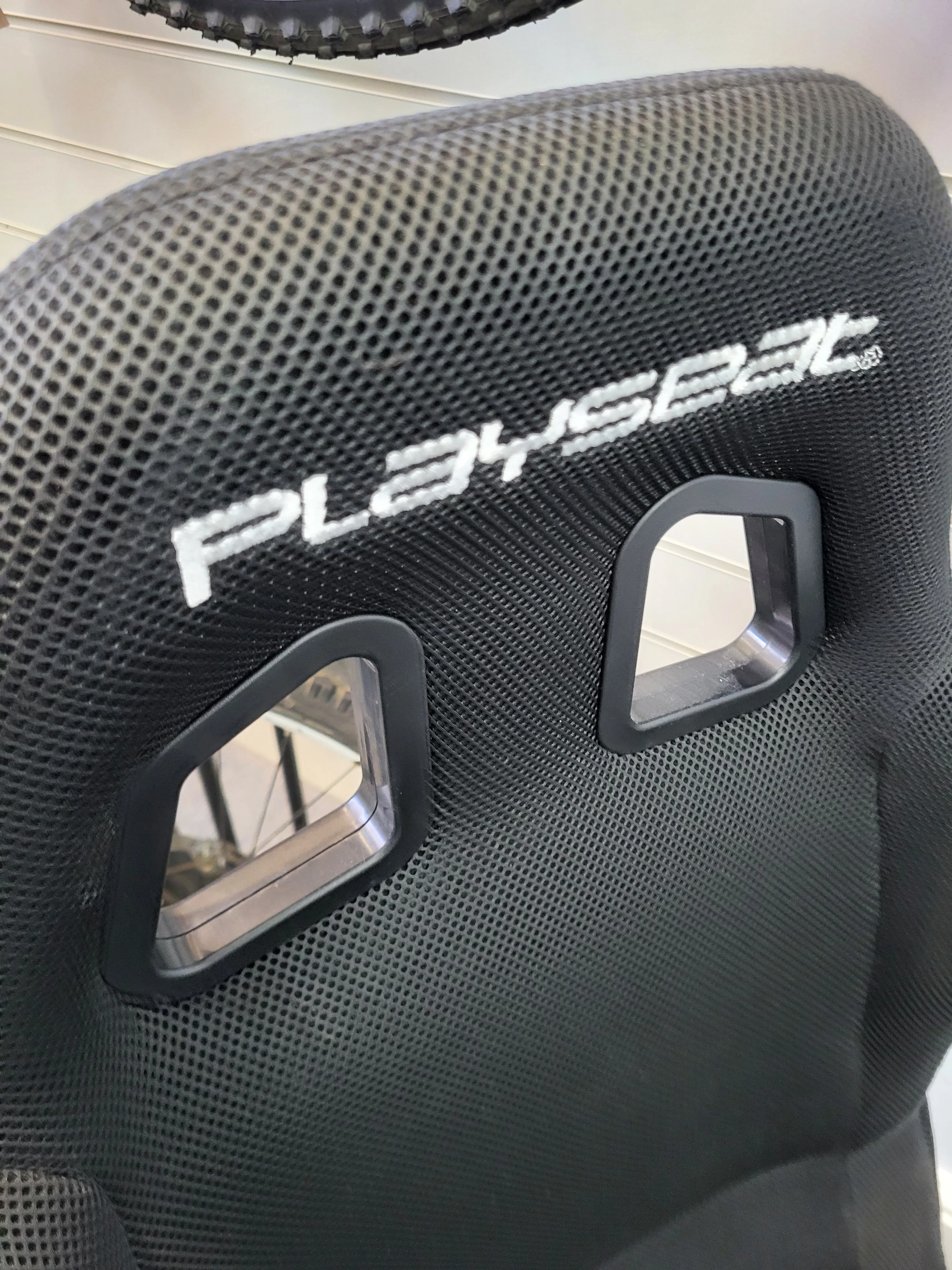 Playseat Evolution B;lack ActiFit - Image 3