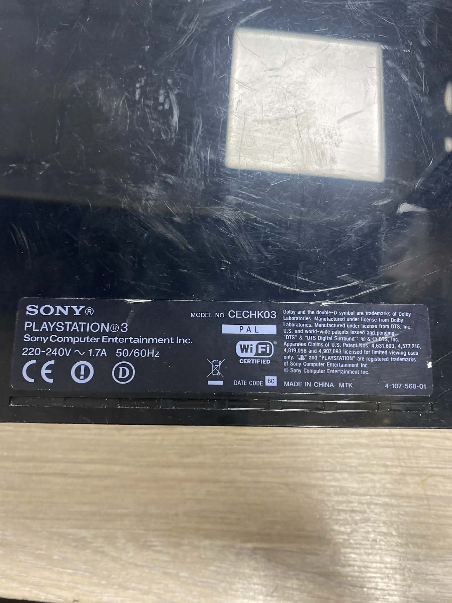 Playstation 3 120GB W/ 2 Controllers - Image 3