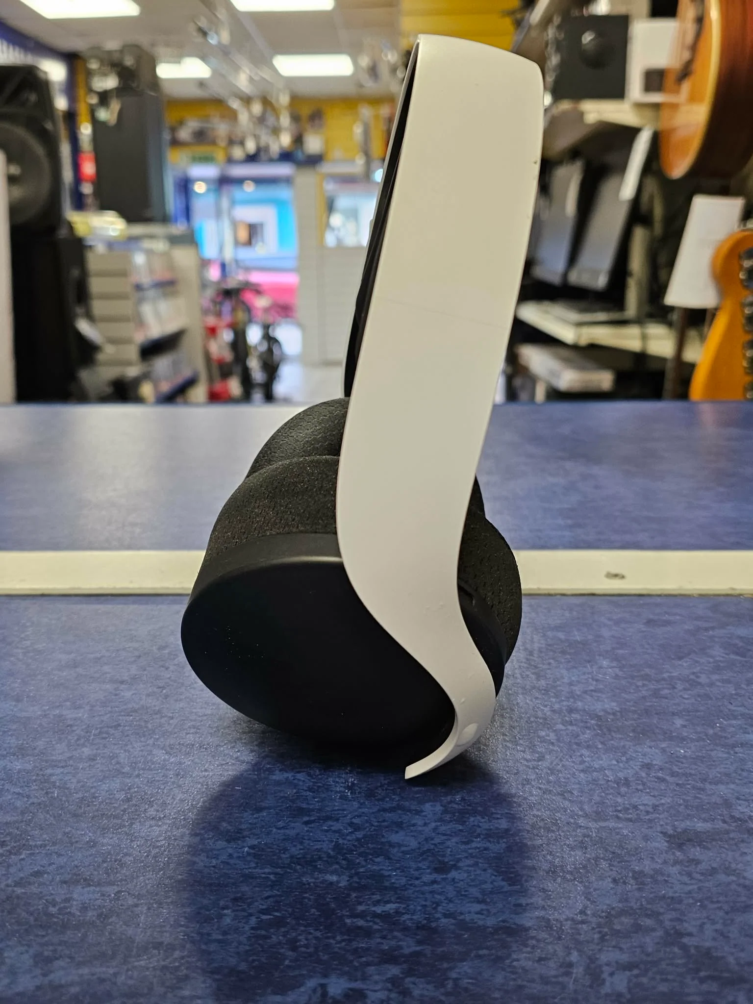 Playstation 5 Pulse 3D Wireless Headset - White w/CFI-ZWD1 Dongle - Image 2